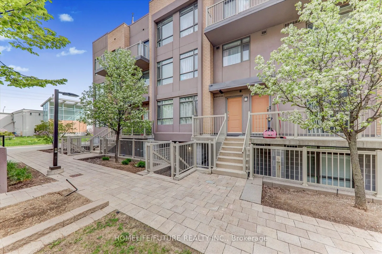 1070 Progress Avenue, #208