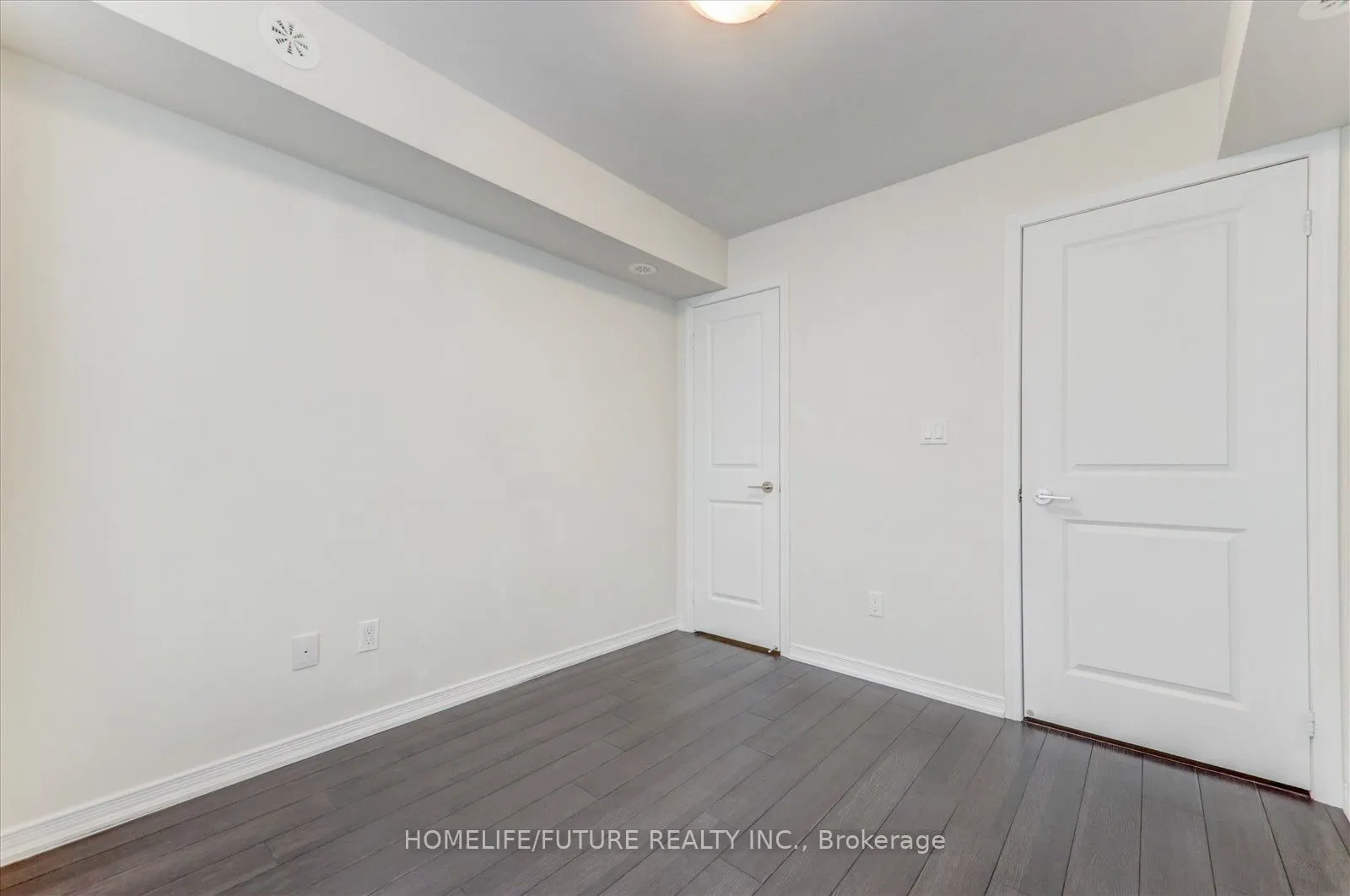 1070 Progress Avenue, #208
