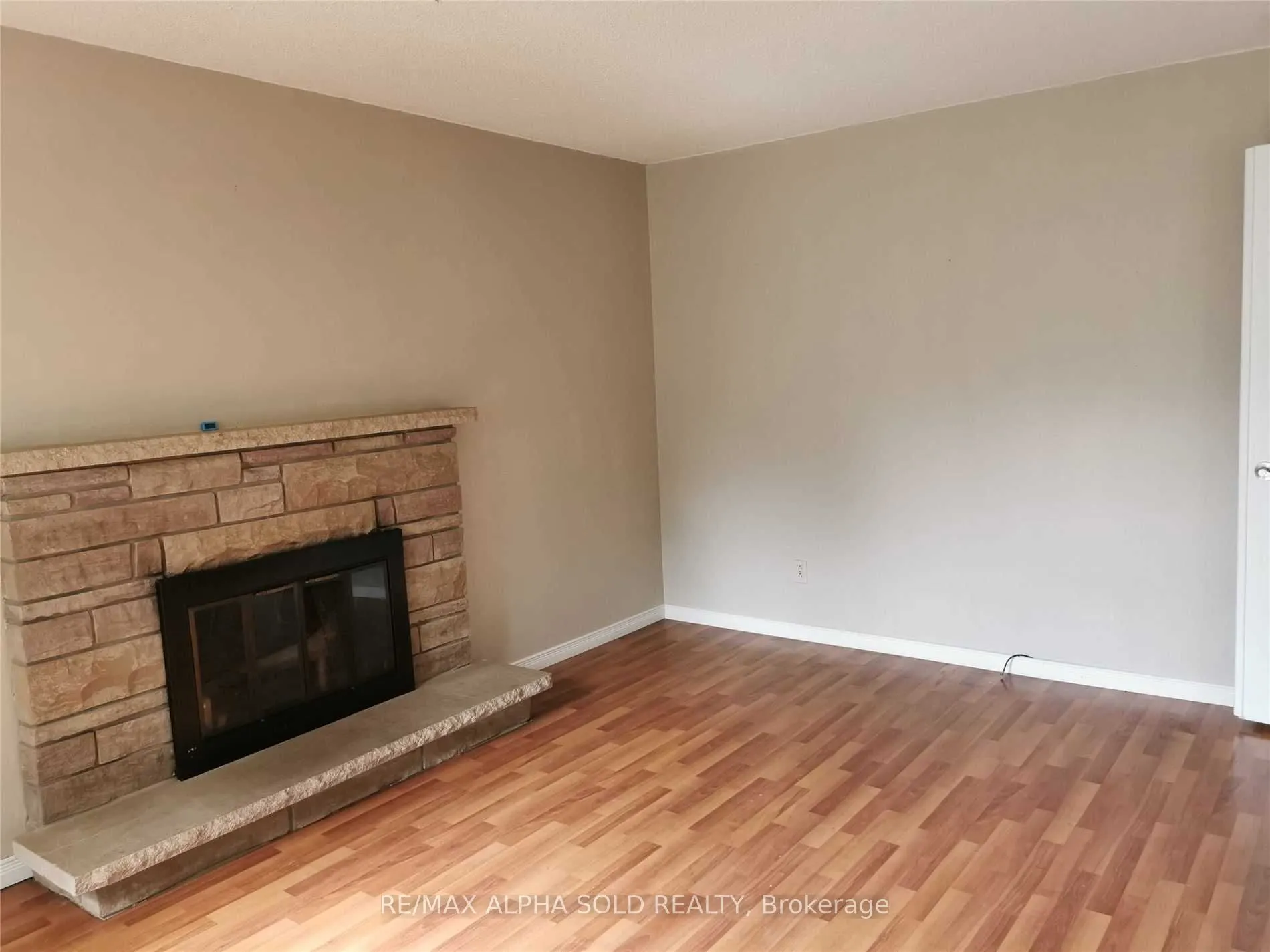 267 Port Royal Trail, #Upper