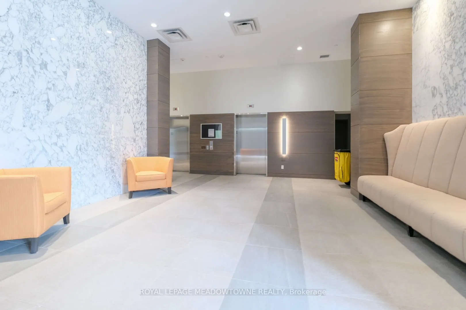 2055 Danforth Avenue, #903