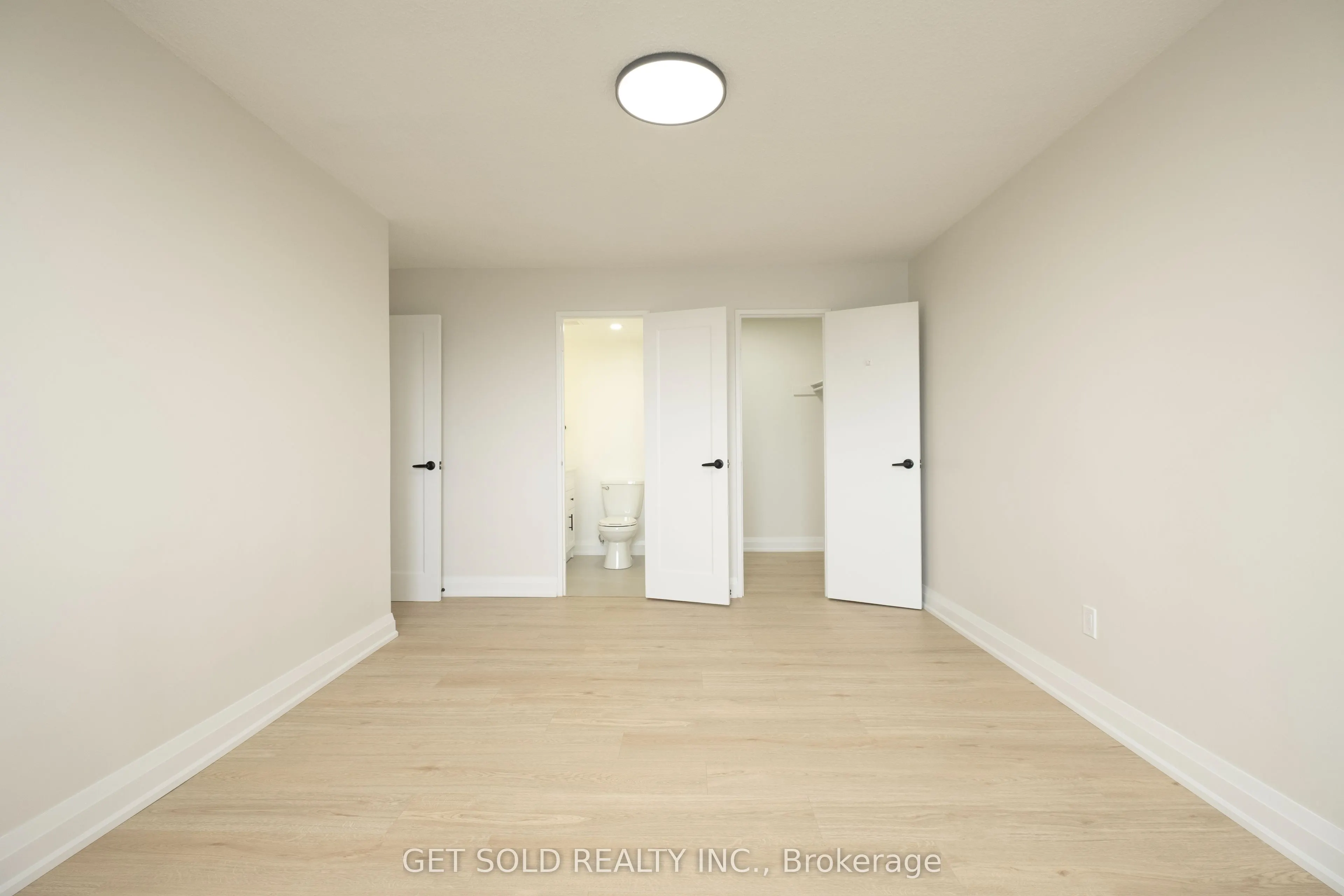 120 Dundalk Drive #405