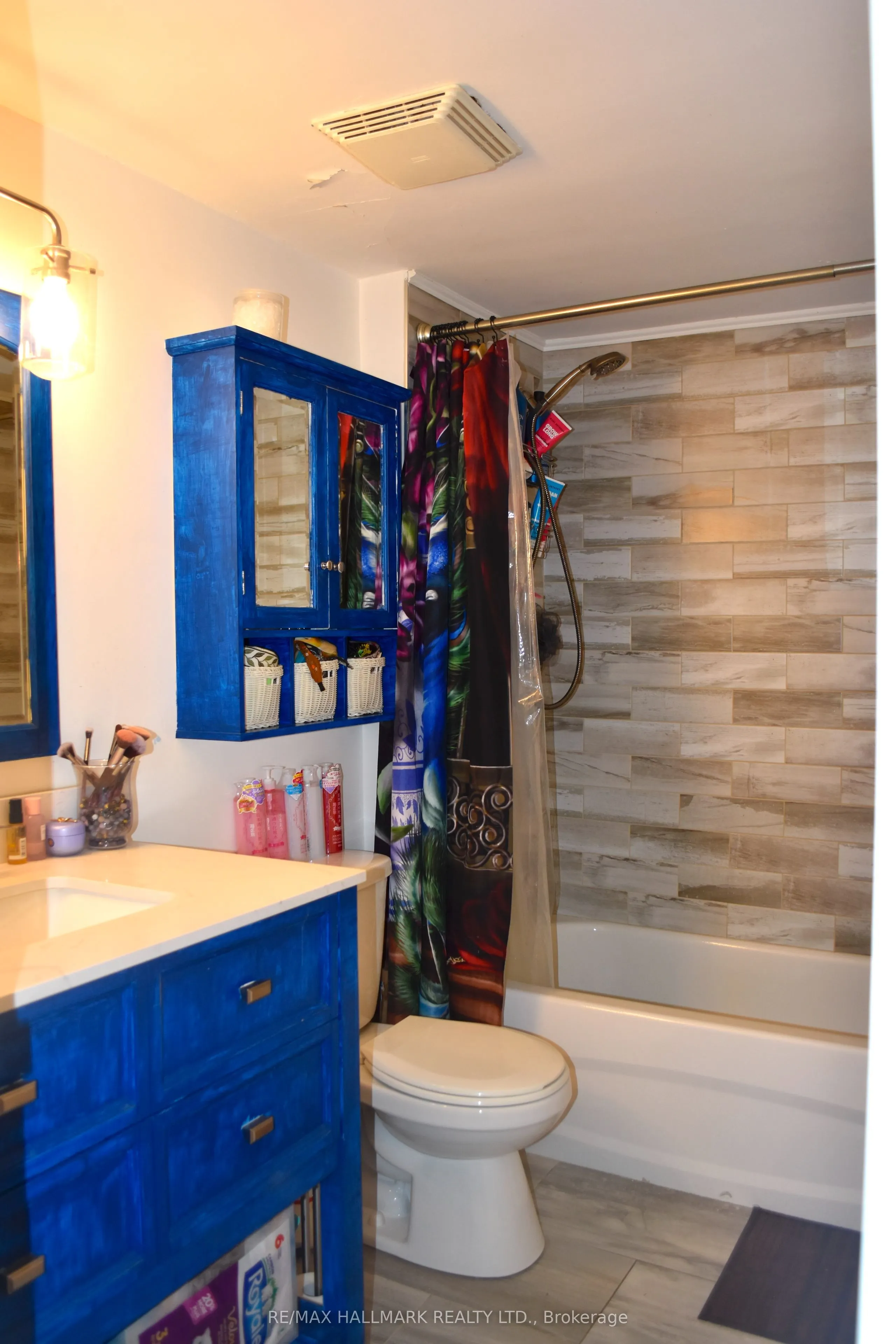270 Palmdale Drive, #310