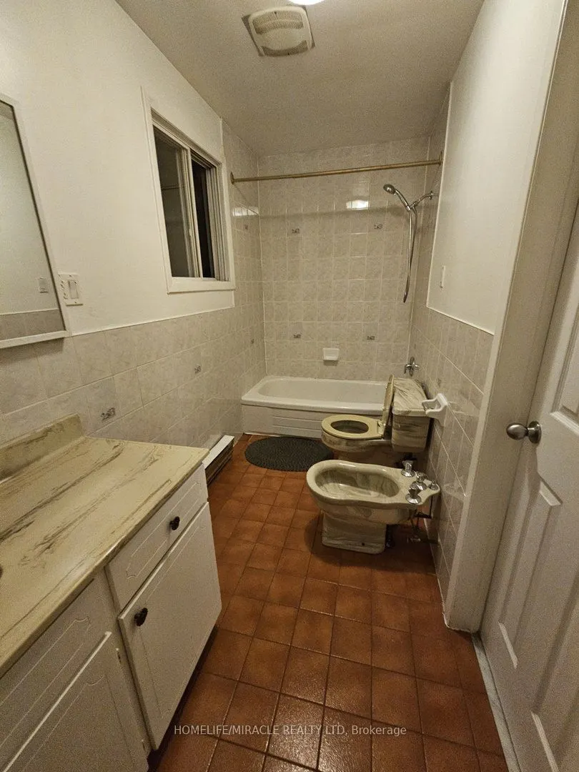 23 Tardree Place, #Main - 2