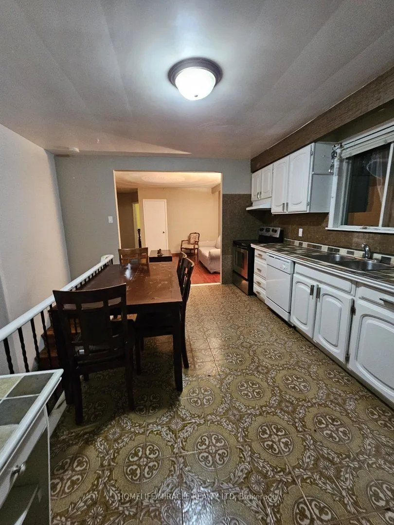 23 Tardree Place, #Main - 2