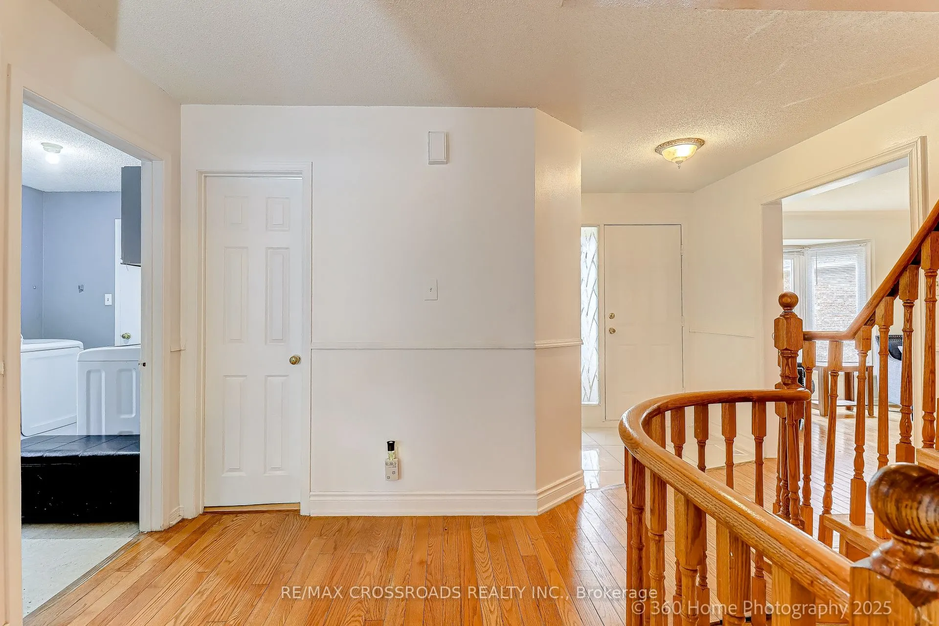 2081 Lynn Heights Drive