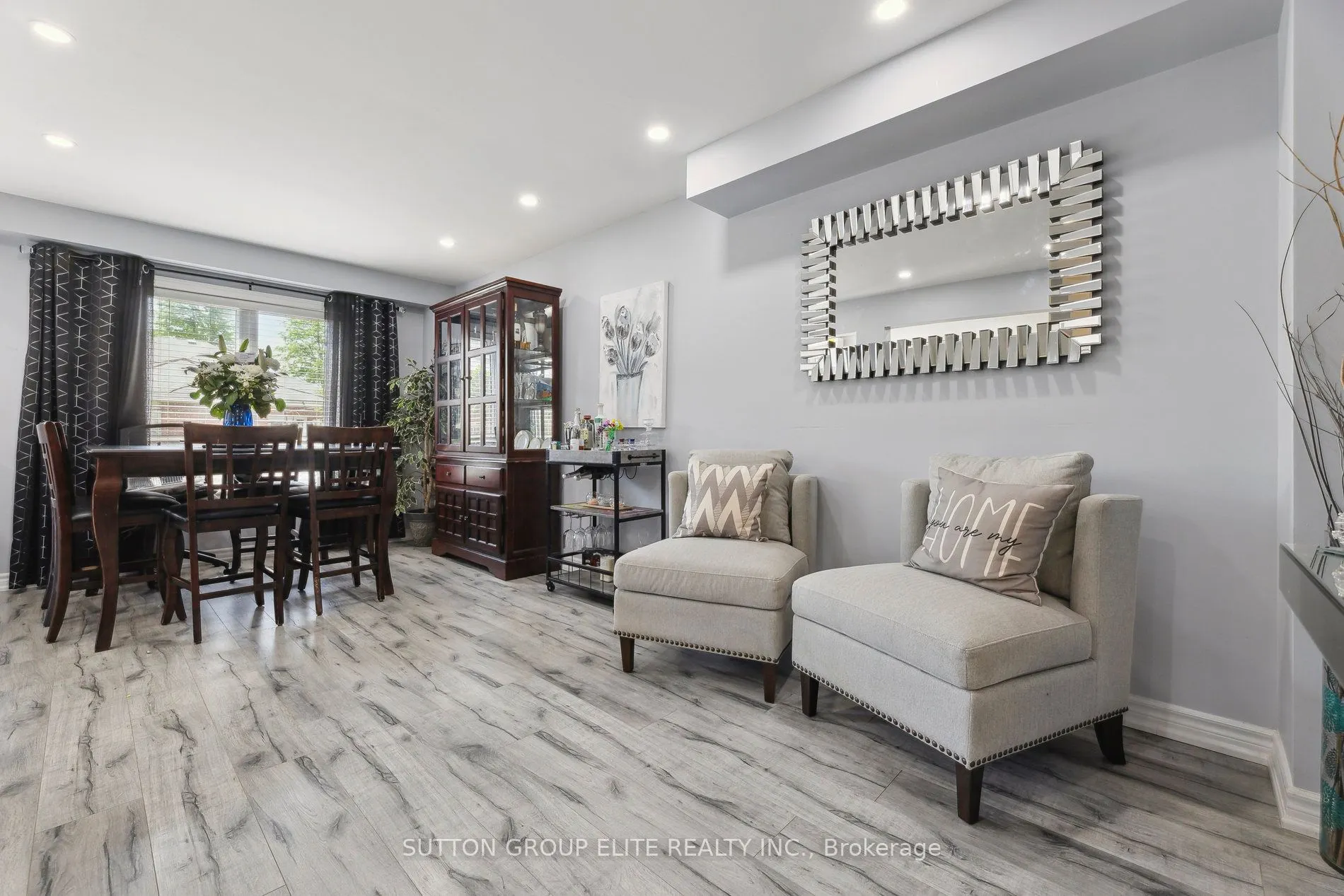 31 Pine Gate Place