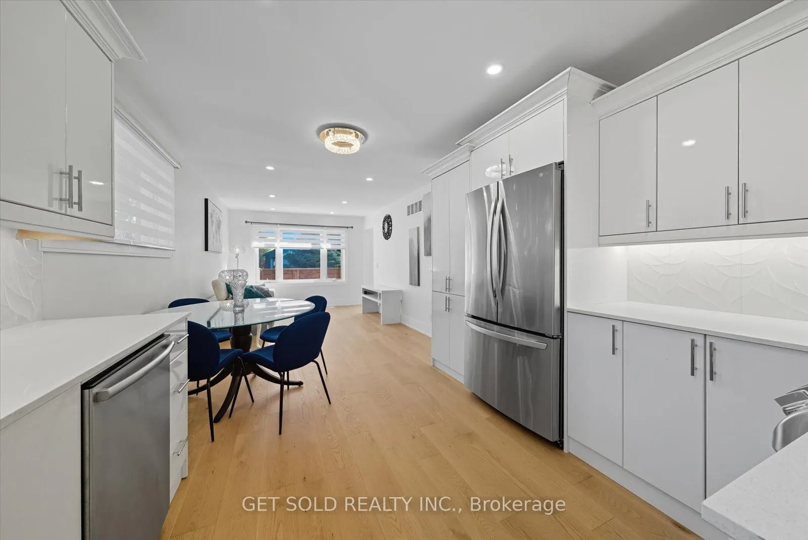 74 St Hubert Avenue