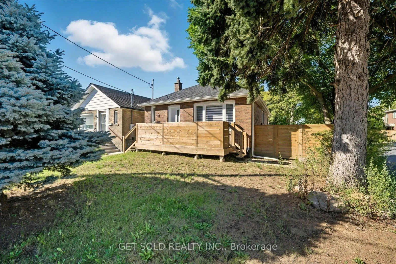74 St Hubert Avenue