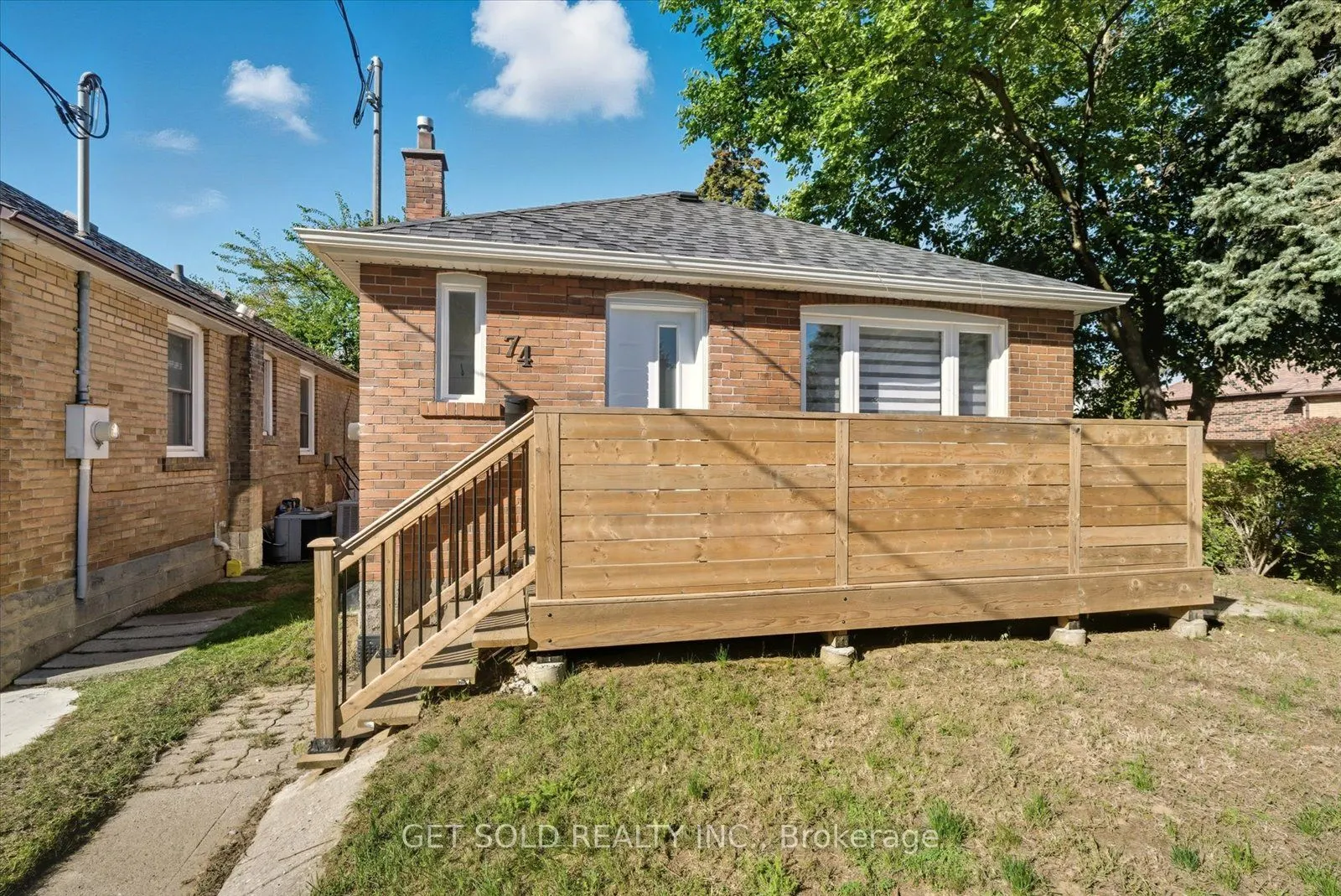 74 St Hubert Avenue