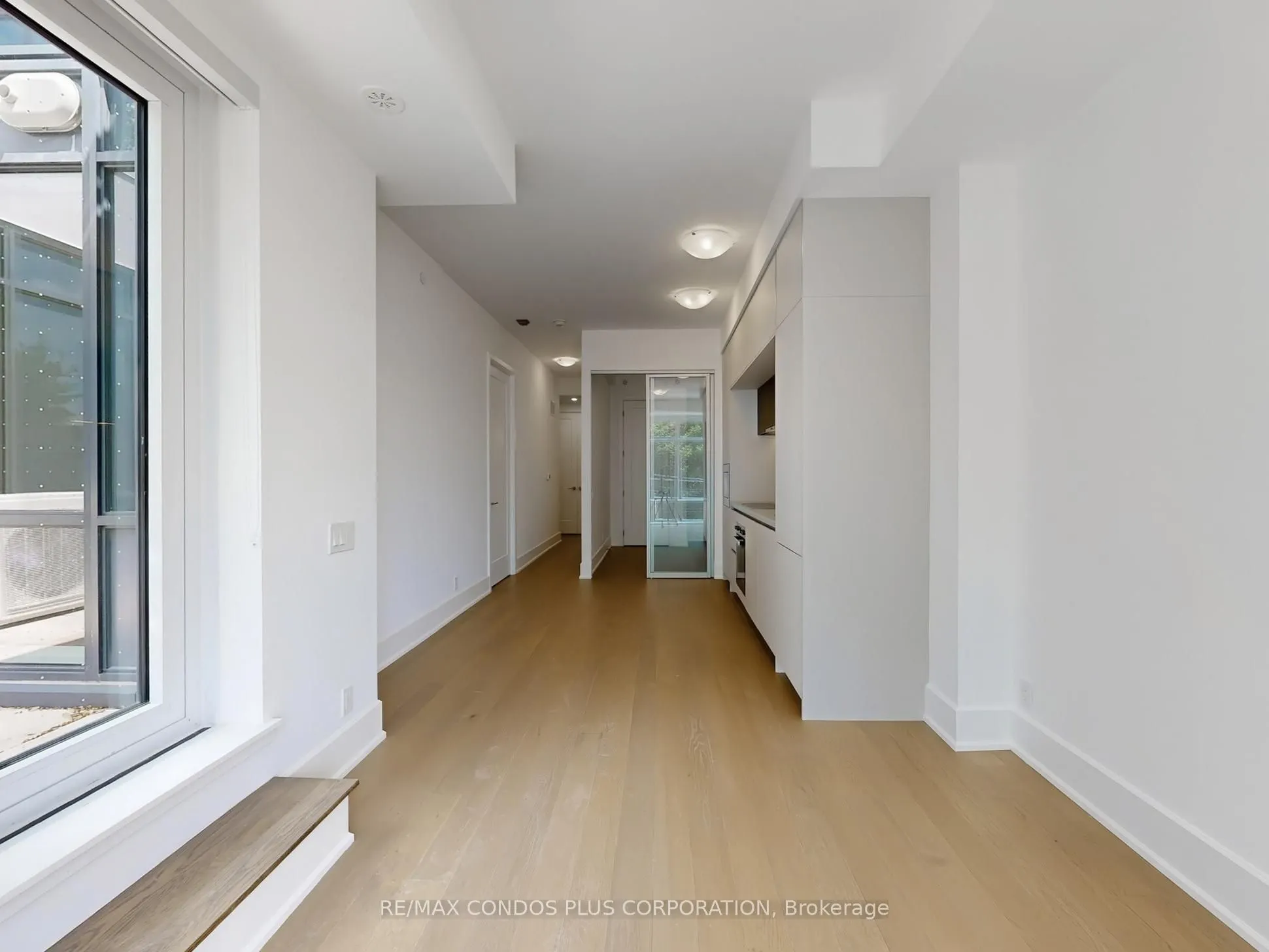 800 Broadview Avenue, #201