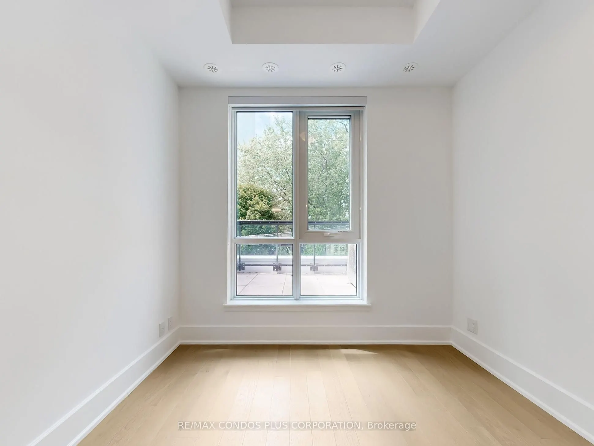 800 Broadview Avenue, #201