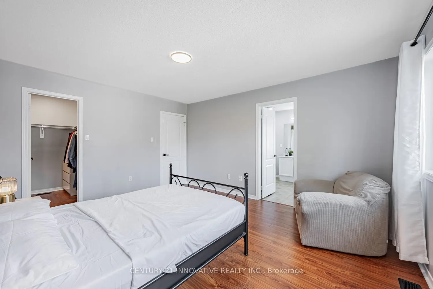 14 Barden Crescent