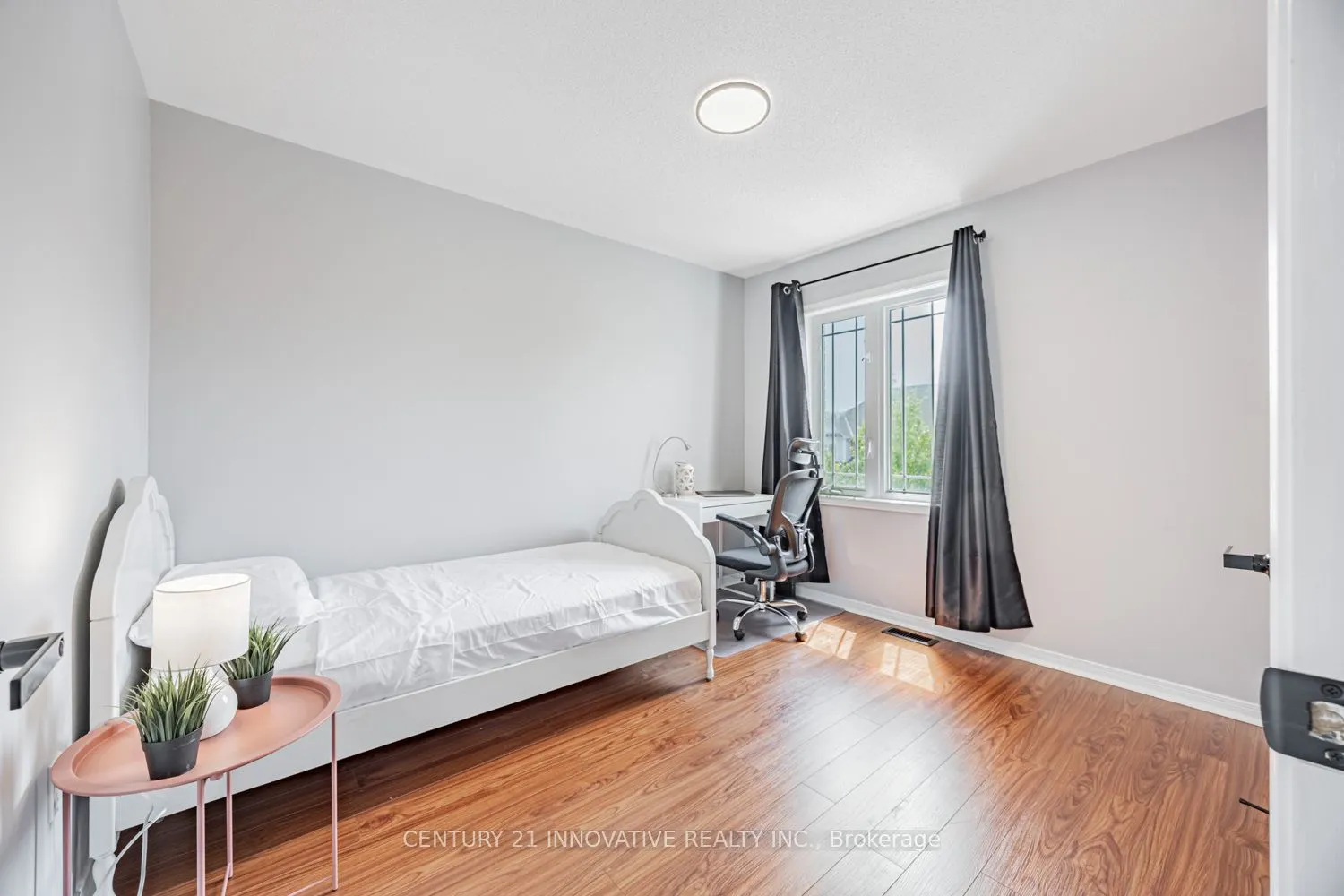14 Barden Crescent