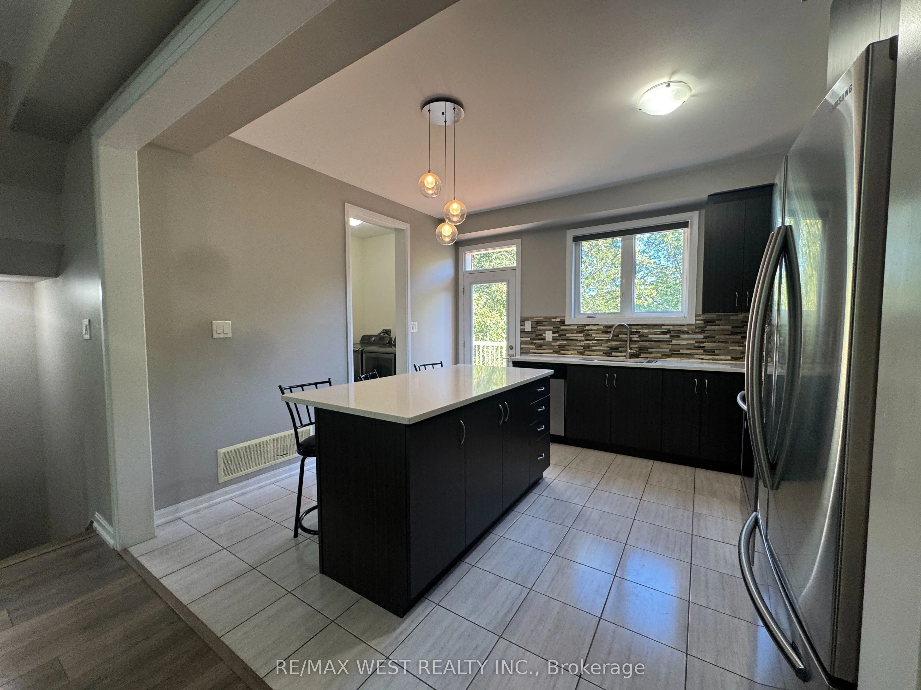 58 Heron Park Place
