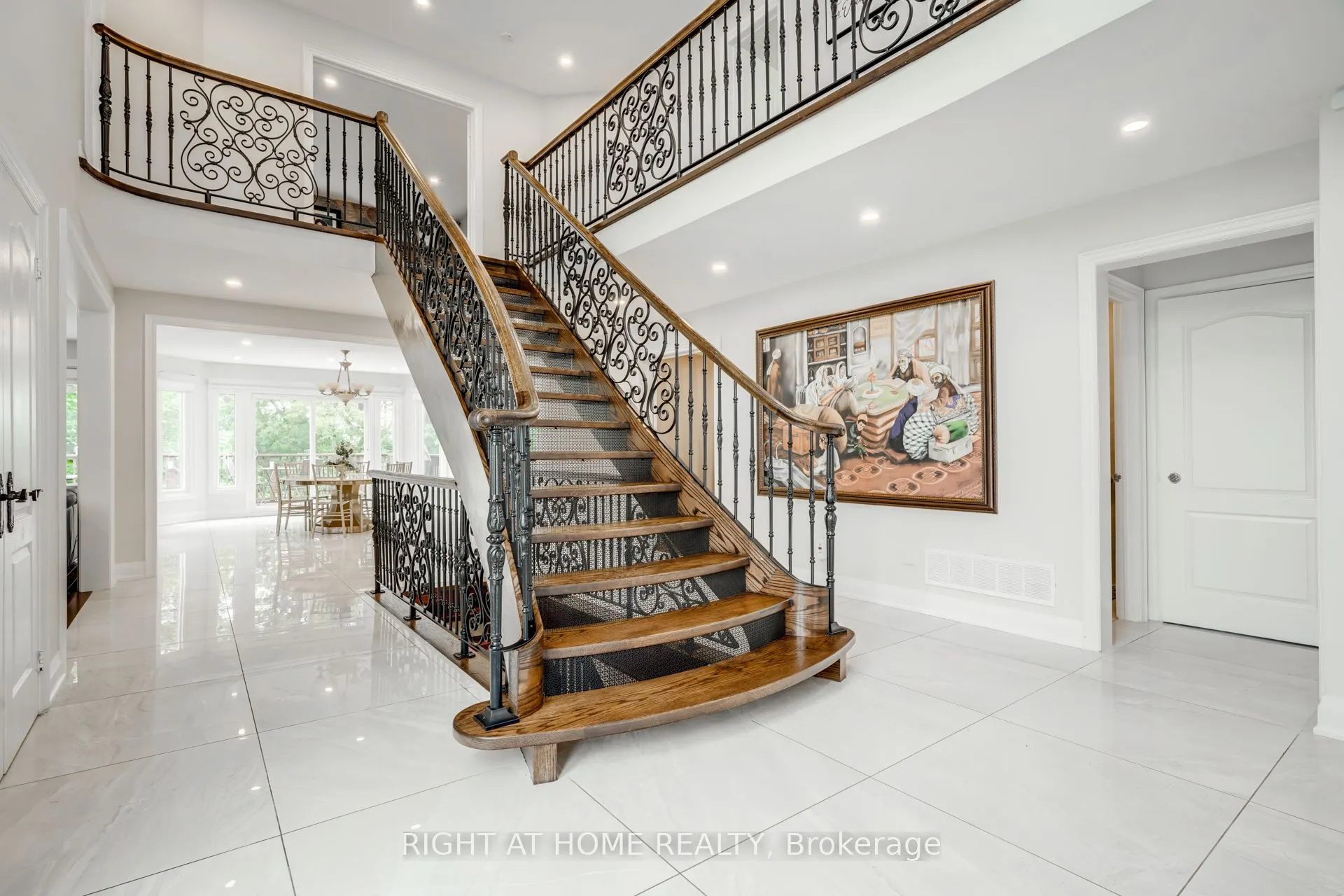 35 Sayor Drive
