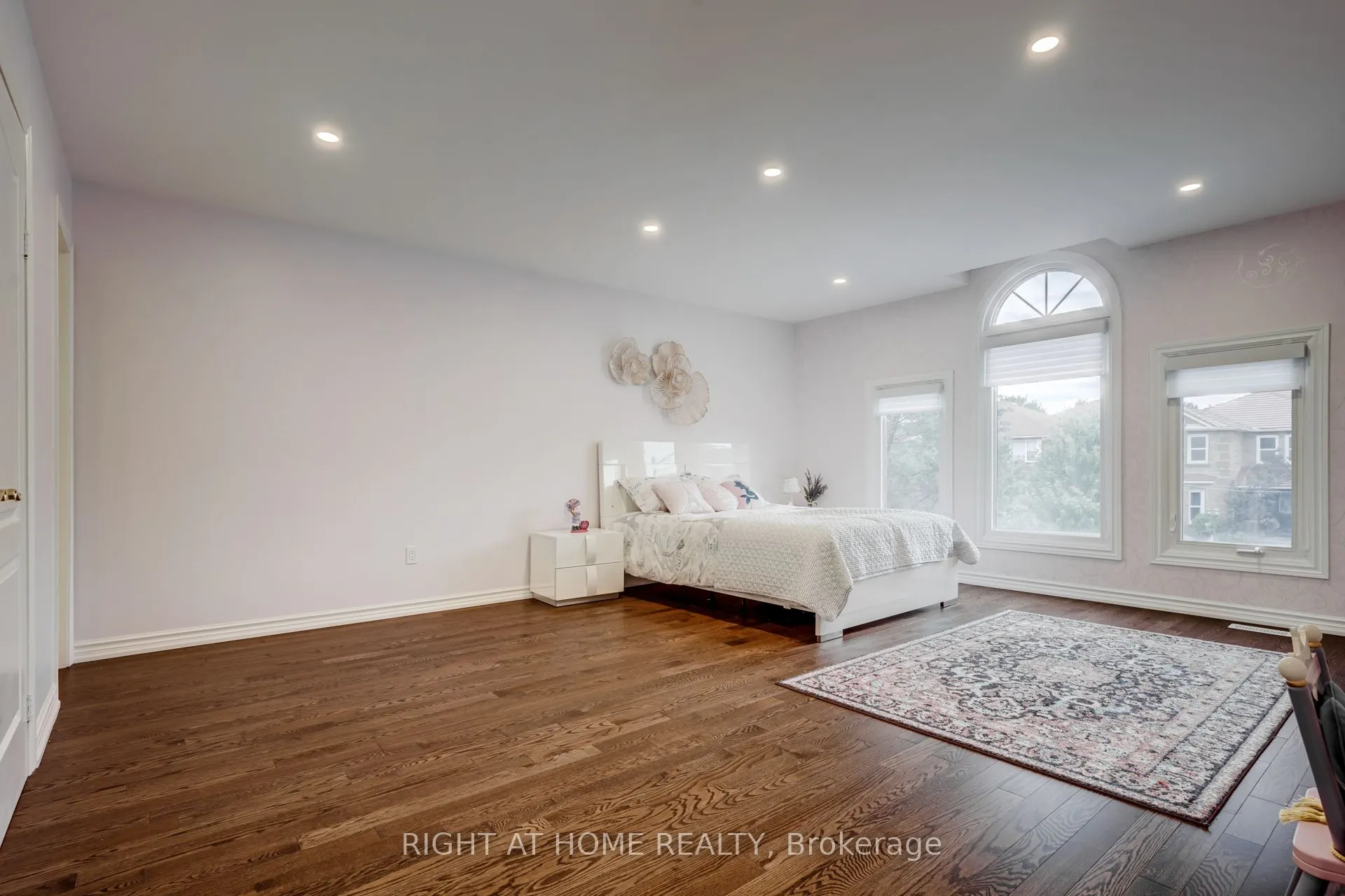 35 Sayor Drive
