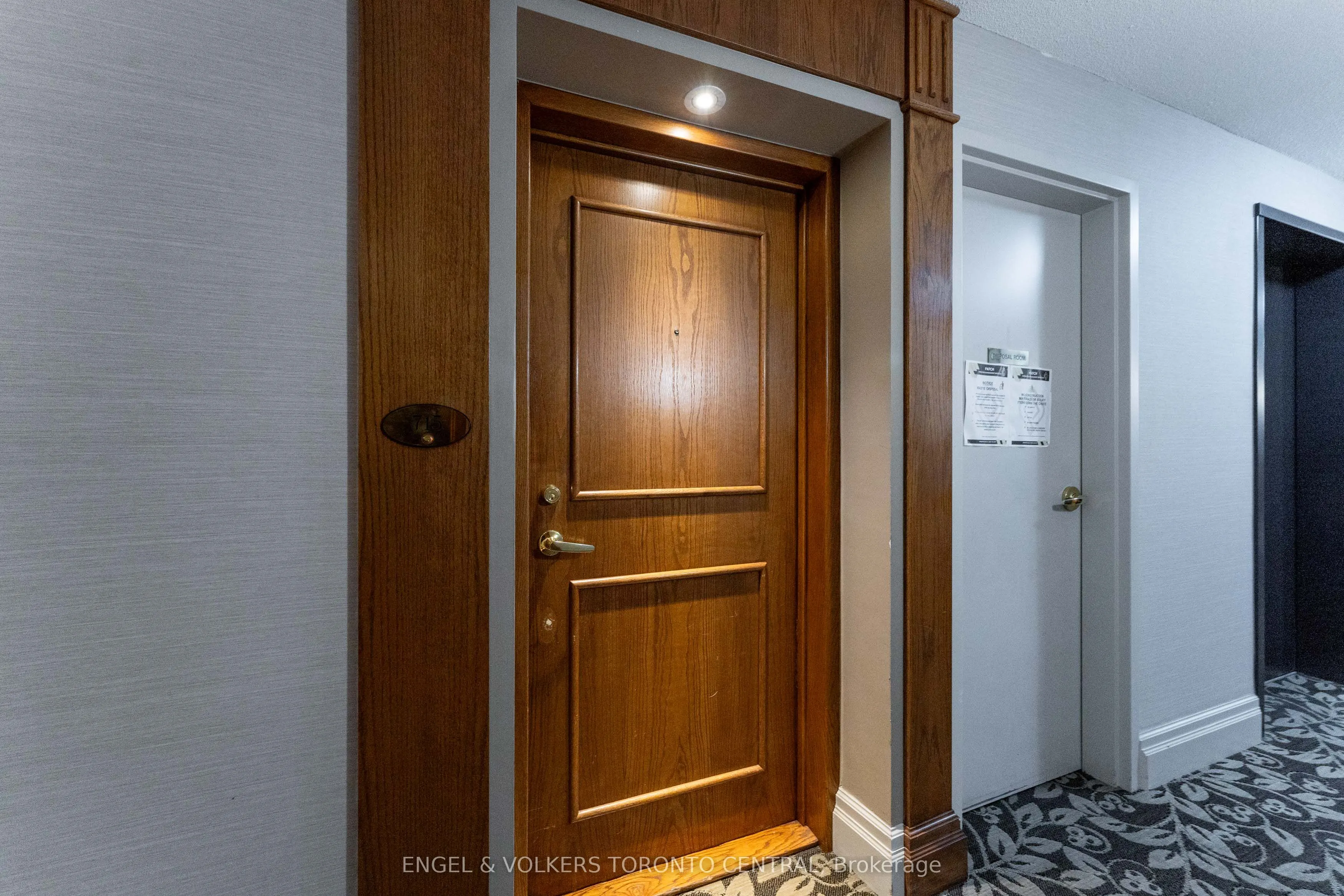 1 Lee Centre Drive, #715
