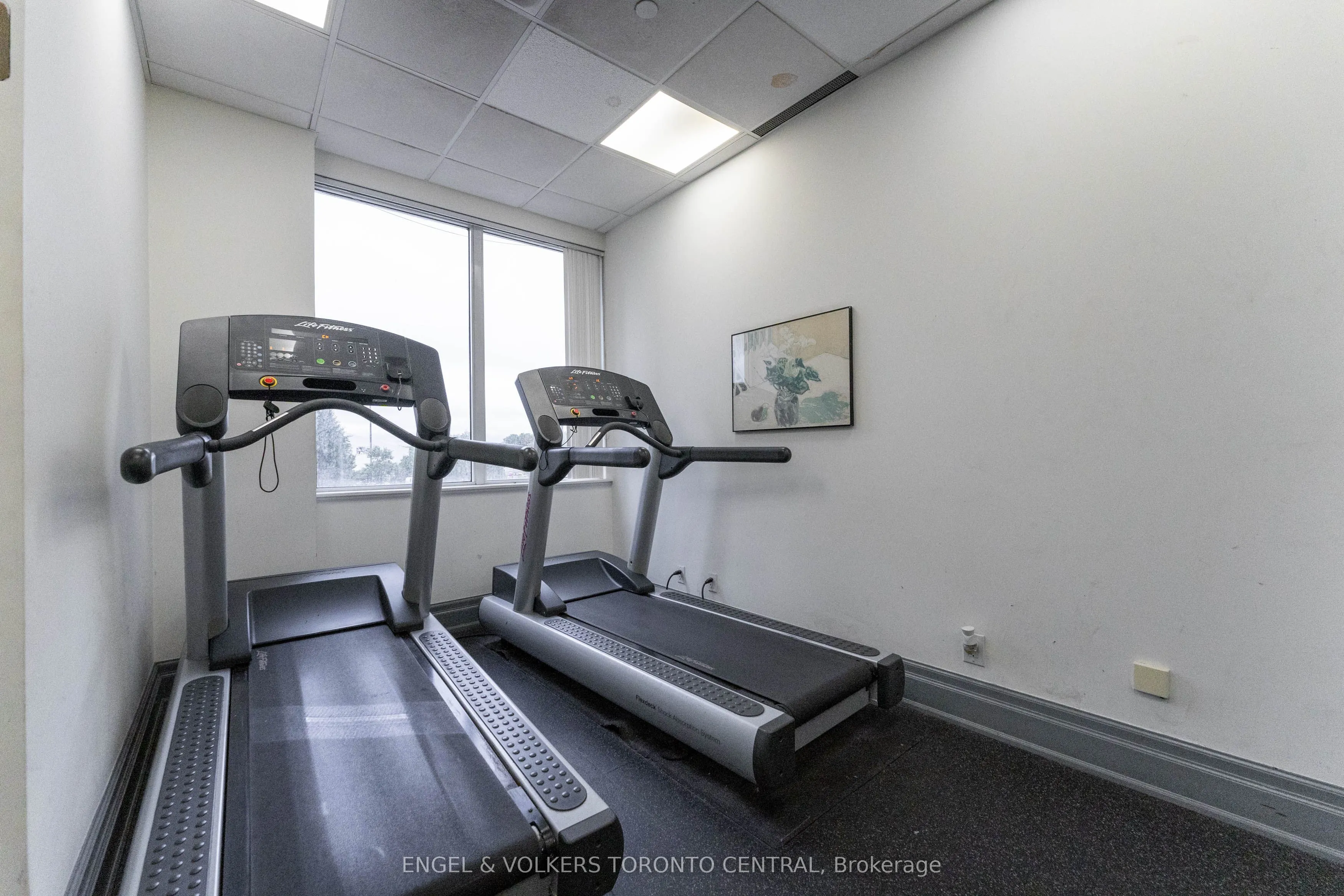 1 Lee Centre Drive, #715