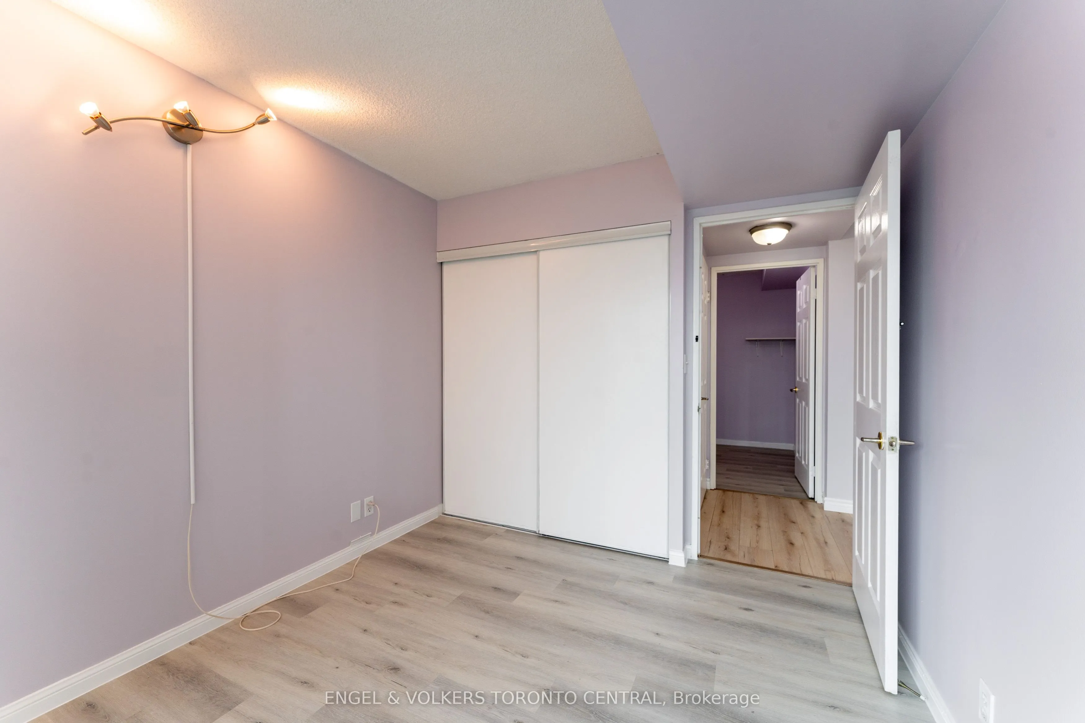 1 Lee Centre Drive, #715