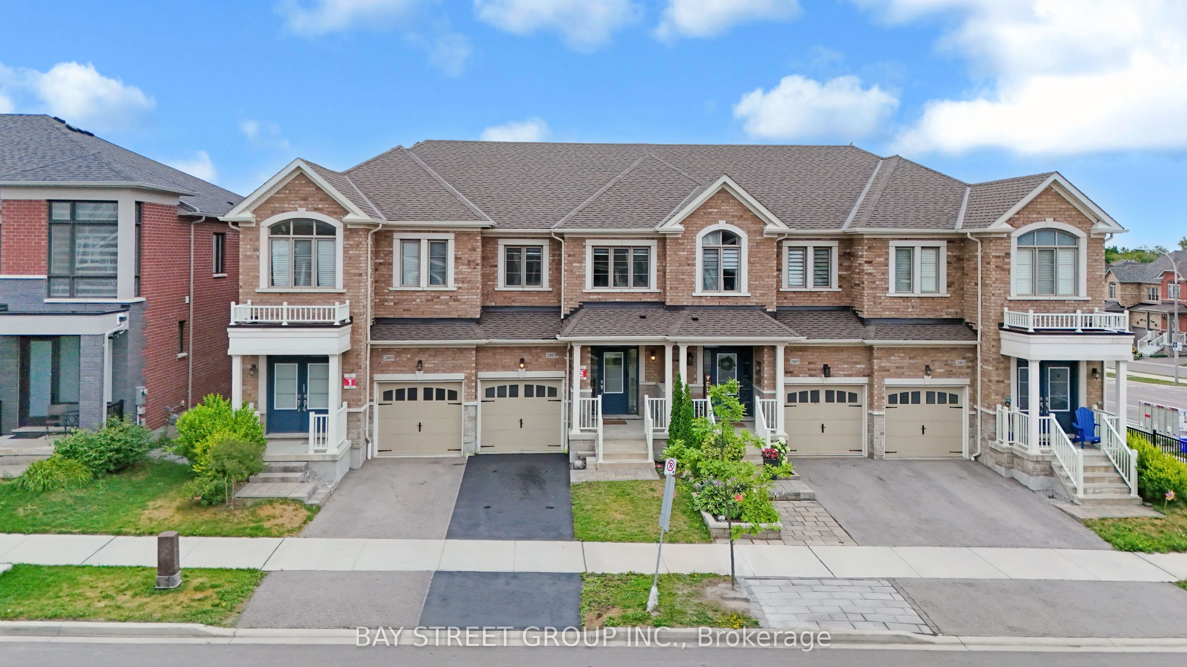 2487 Hibiscus Drive