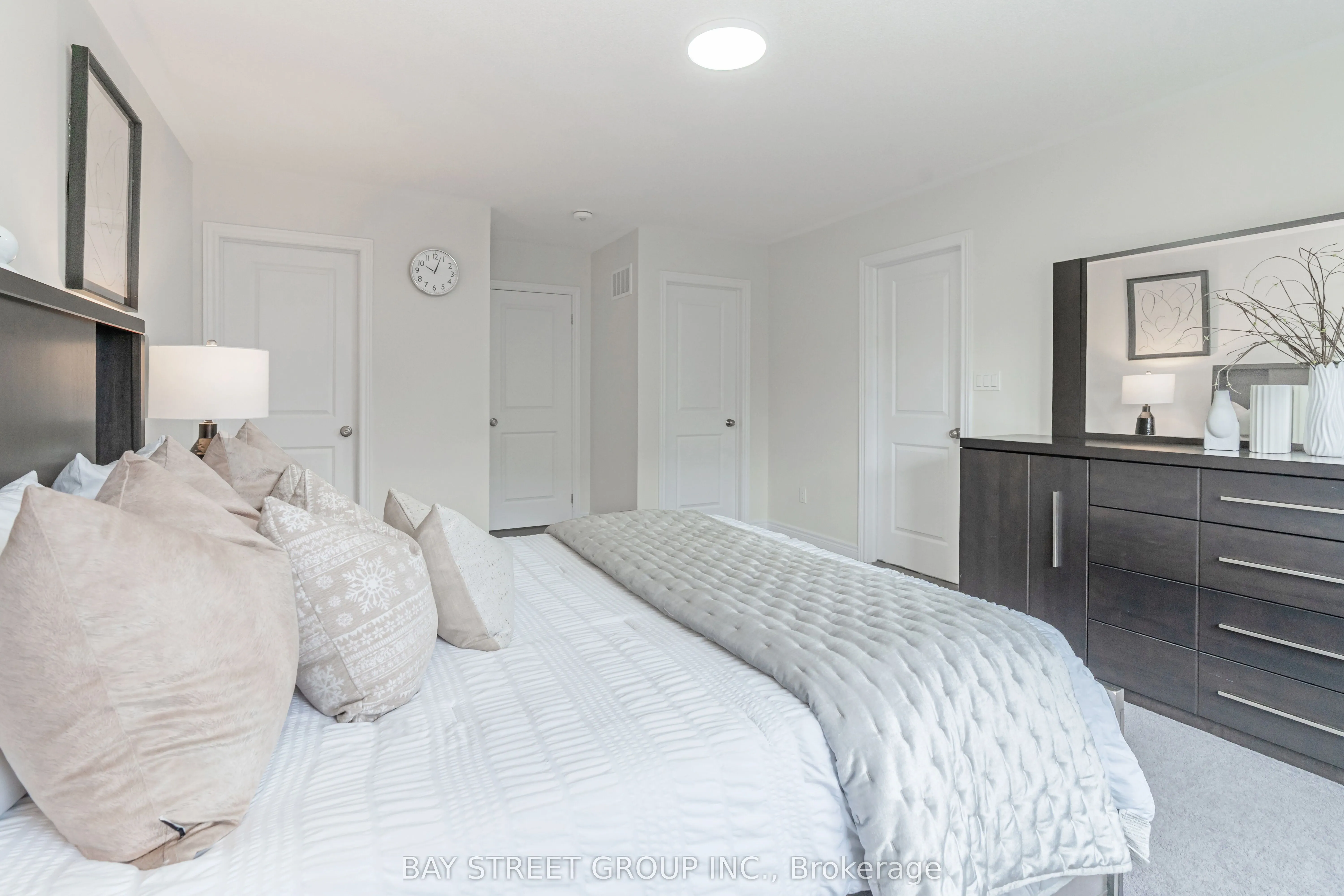 2487 Hibiscus Drive