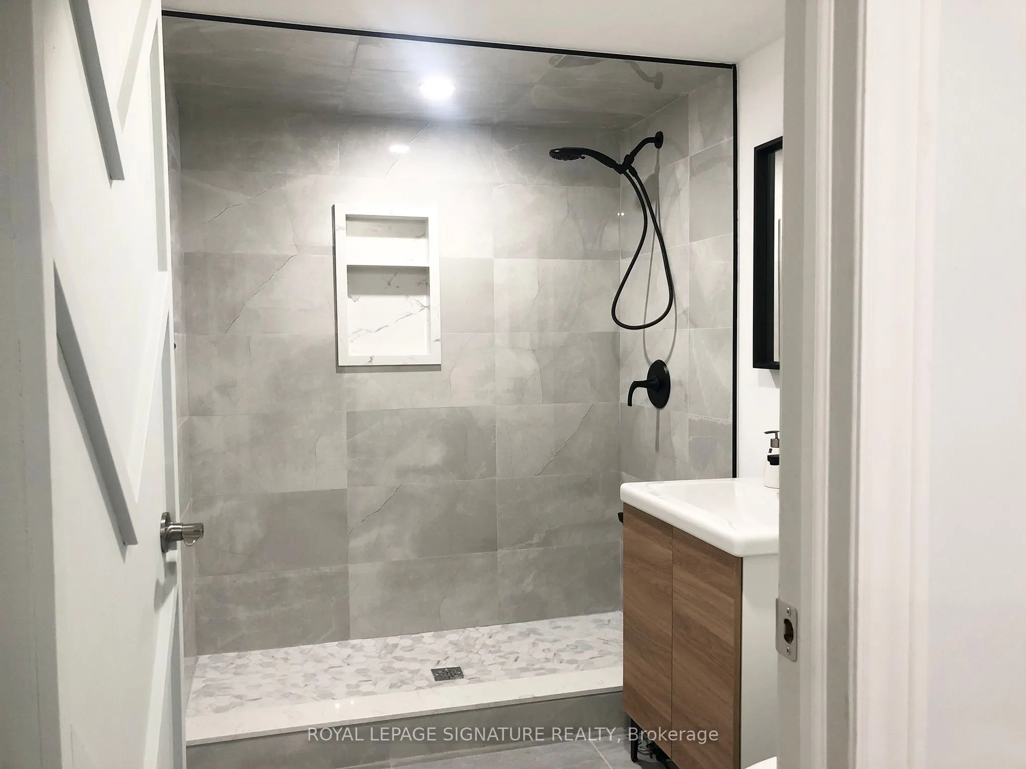 38 Wishing Well Drive, #C