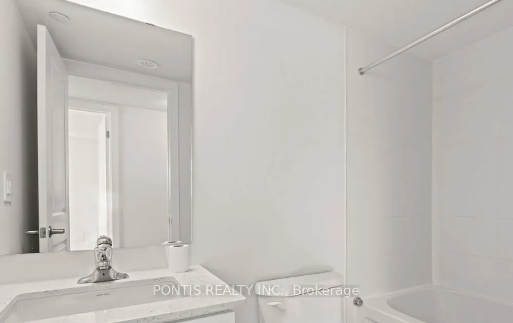 1695 Dersan Street, #220