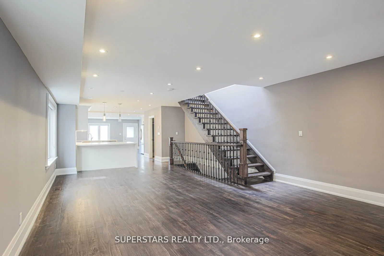 235 Victor Avenue