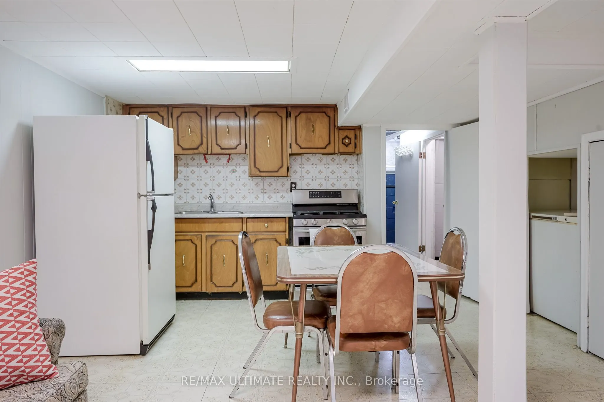 6A North Woodrow Boulevard