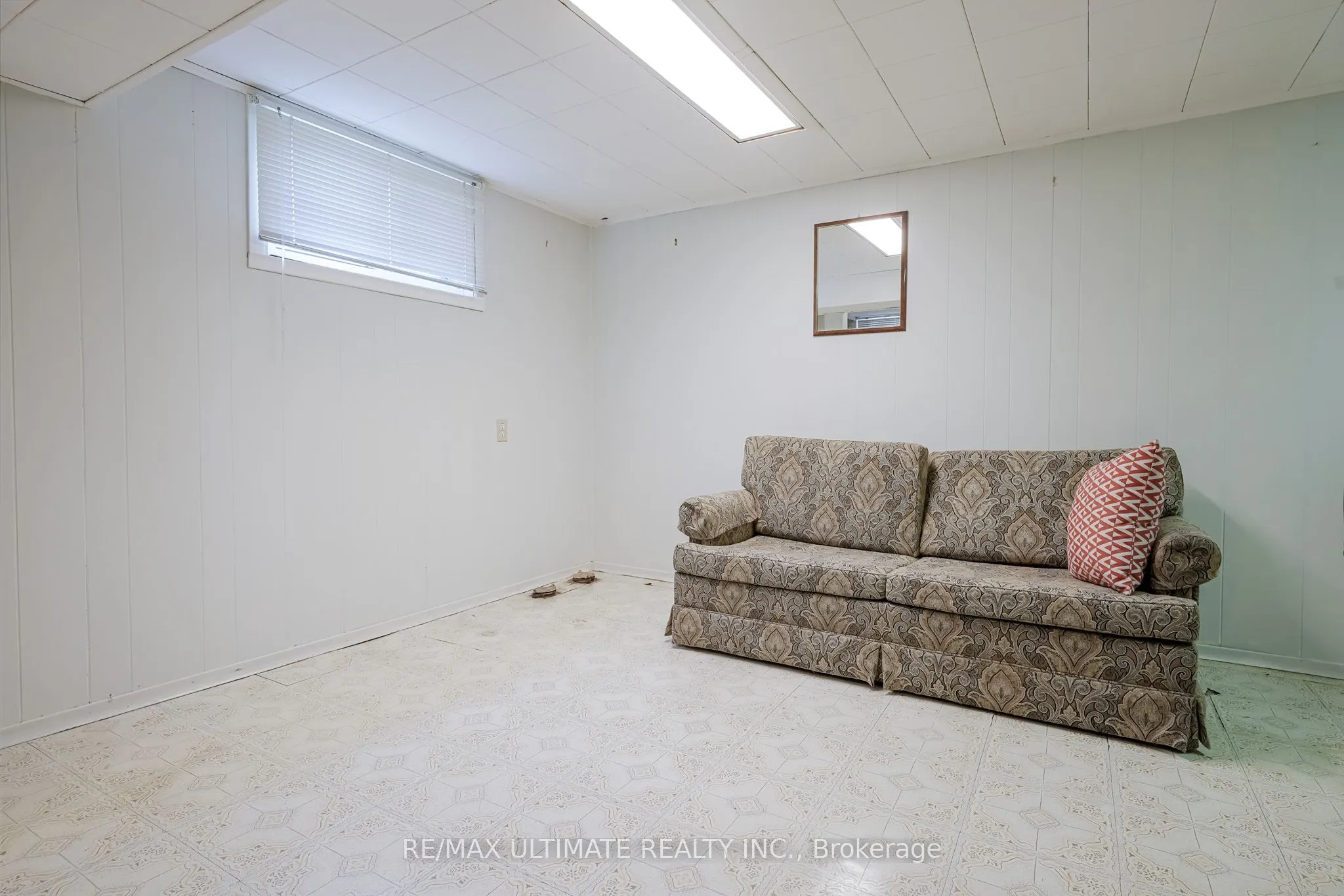 6A North Woodrow Boulevard