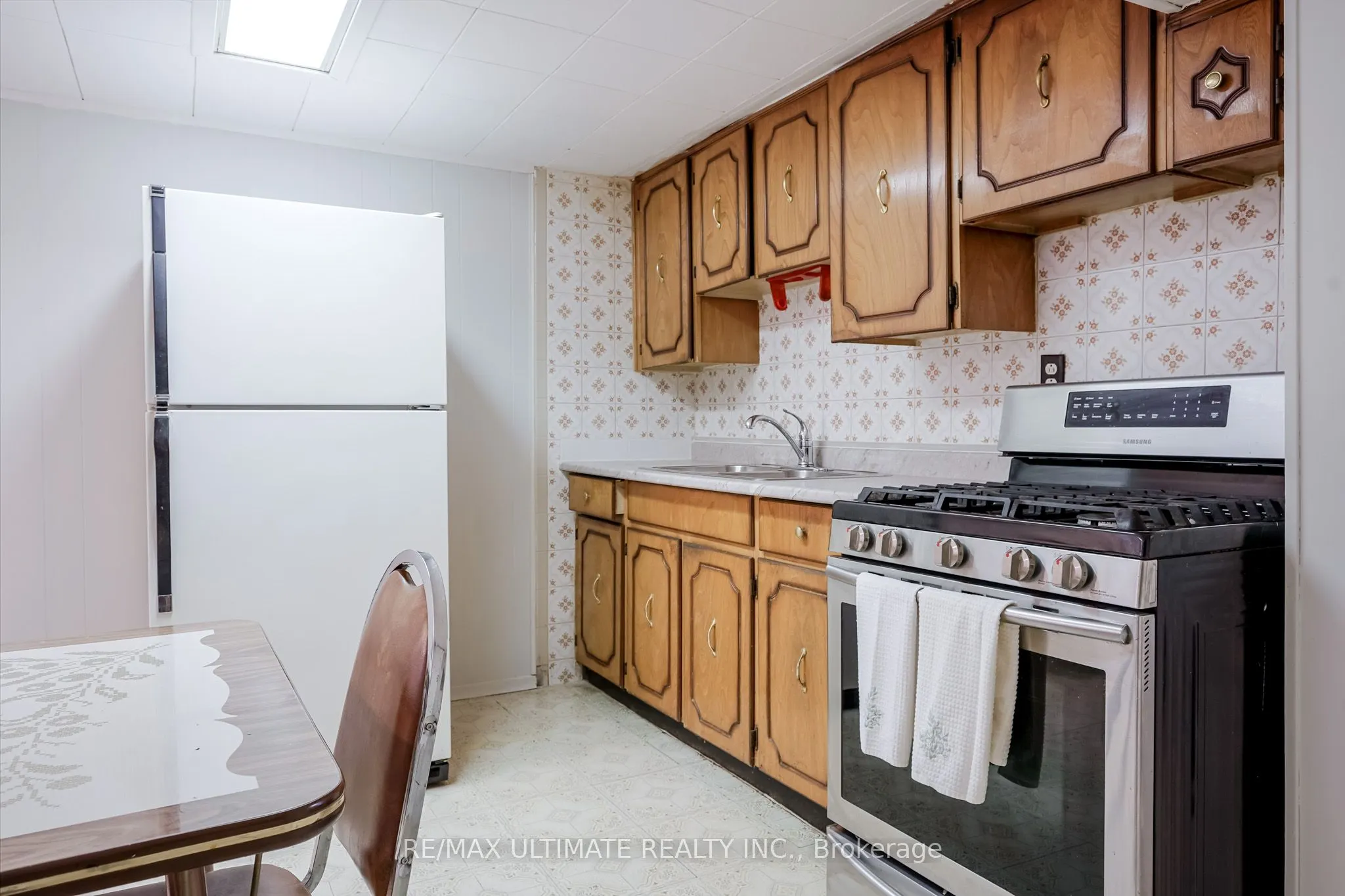 6A North Woodrow Boulevard