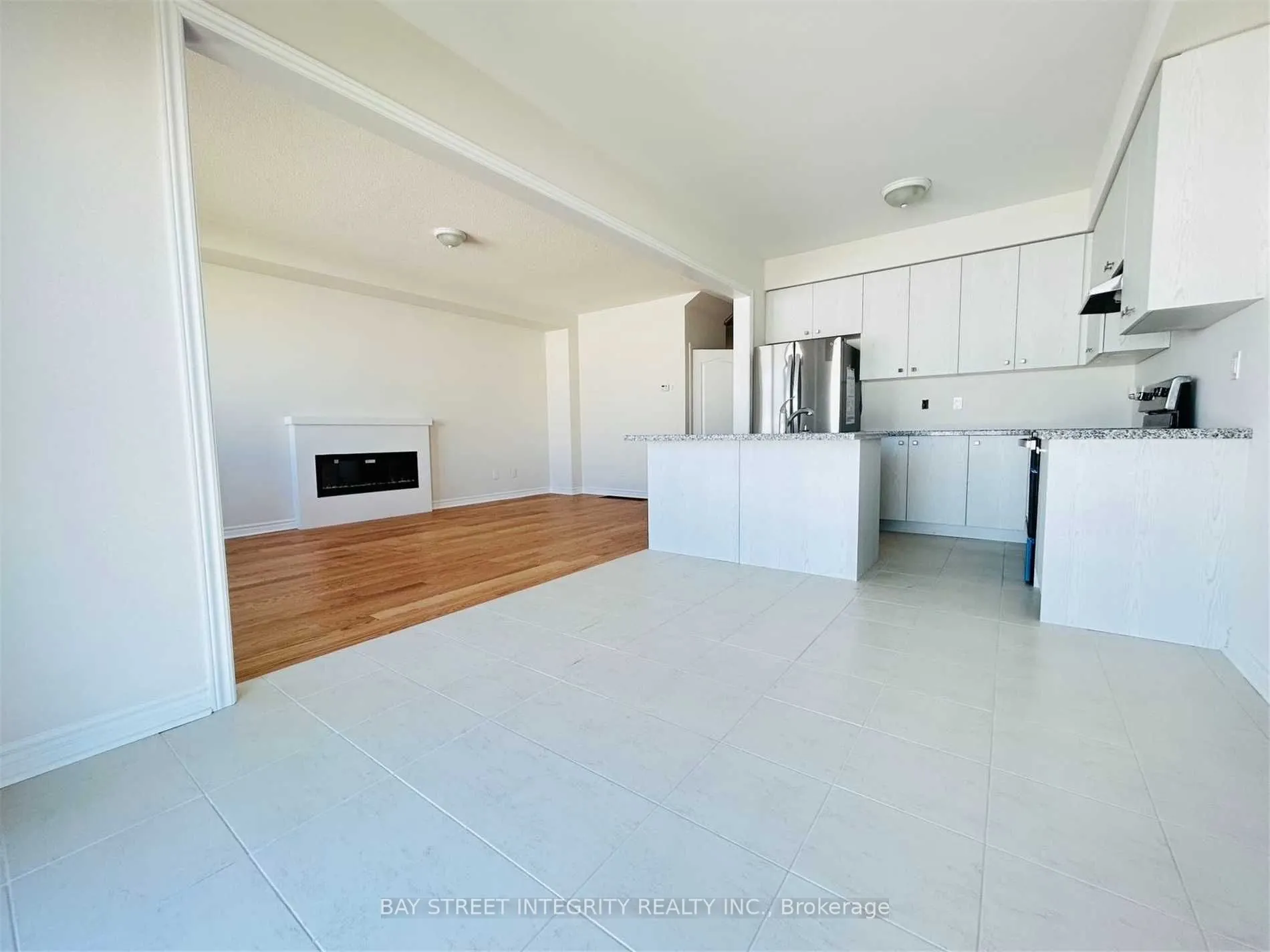 1843 Fosterbrook Street