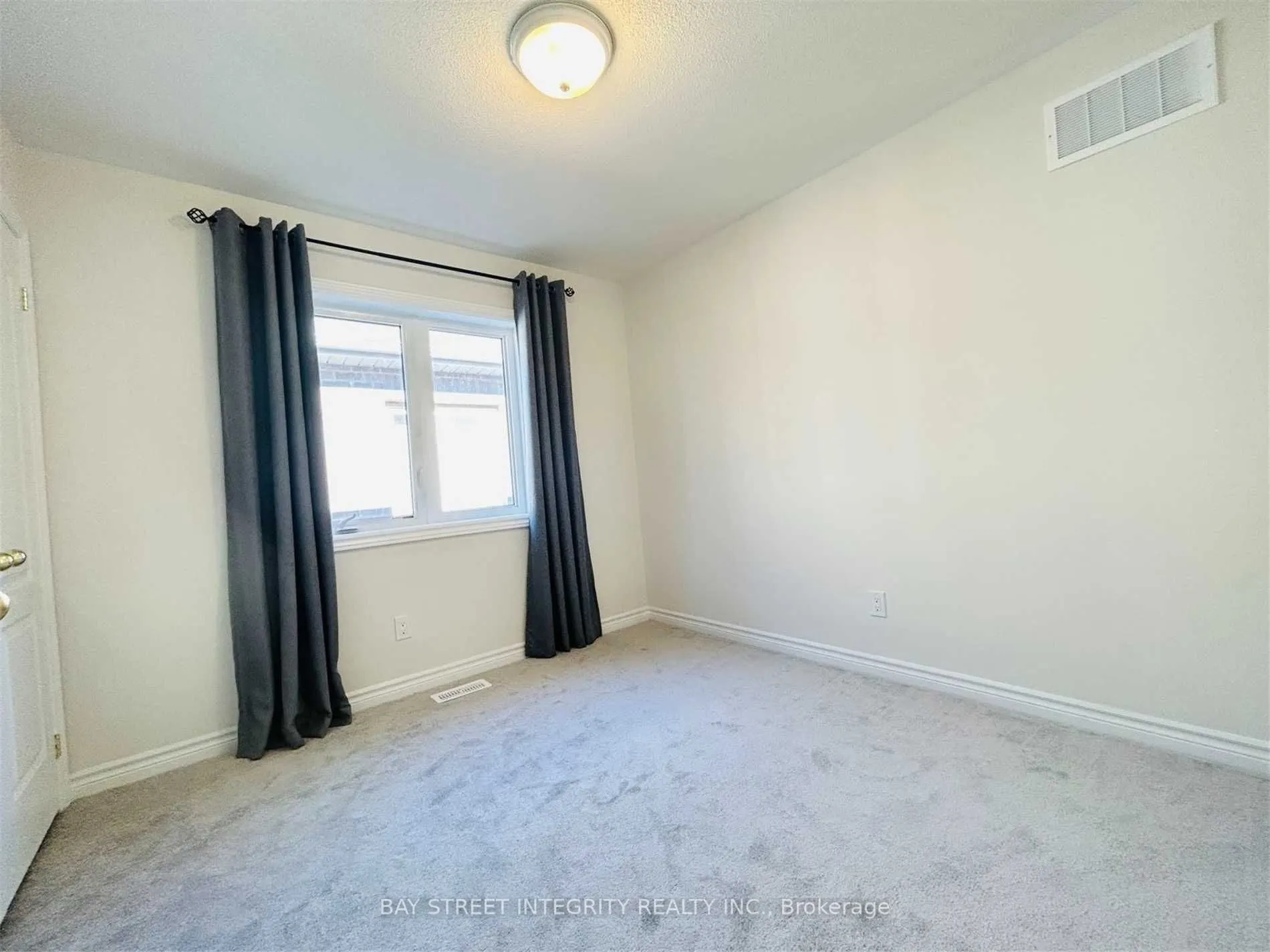 1843 Fosterbrook Street