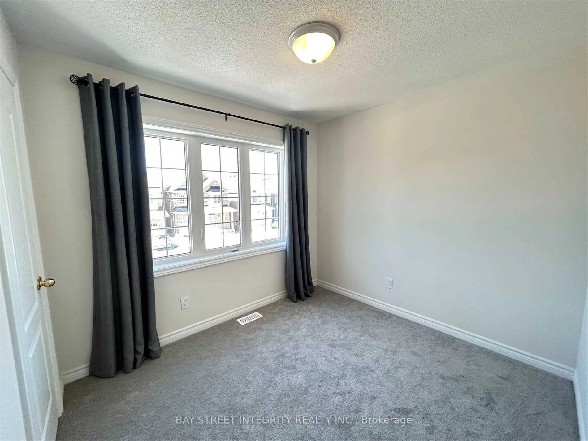 1843 Fosterbrook Street