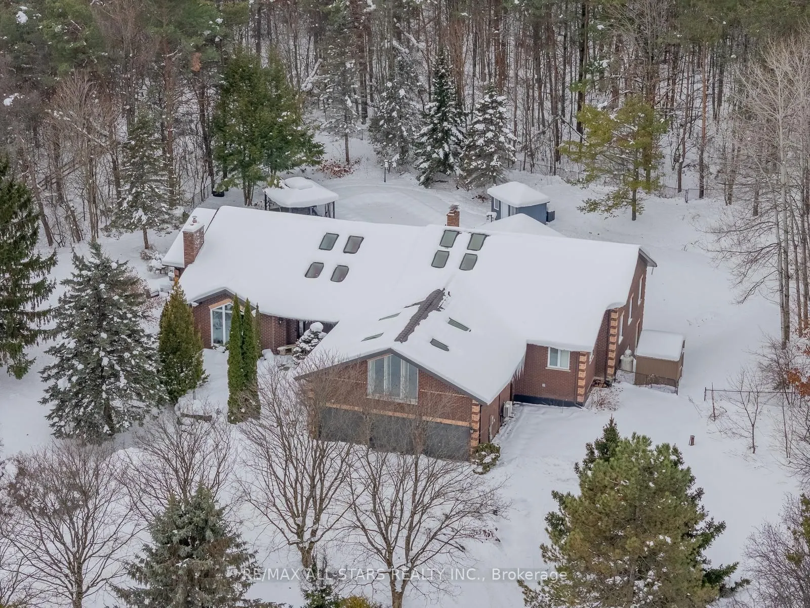 64 Woodbridge Circle