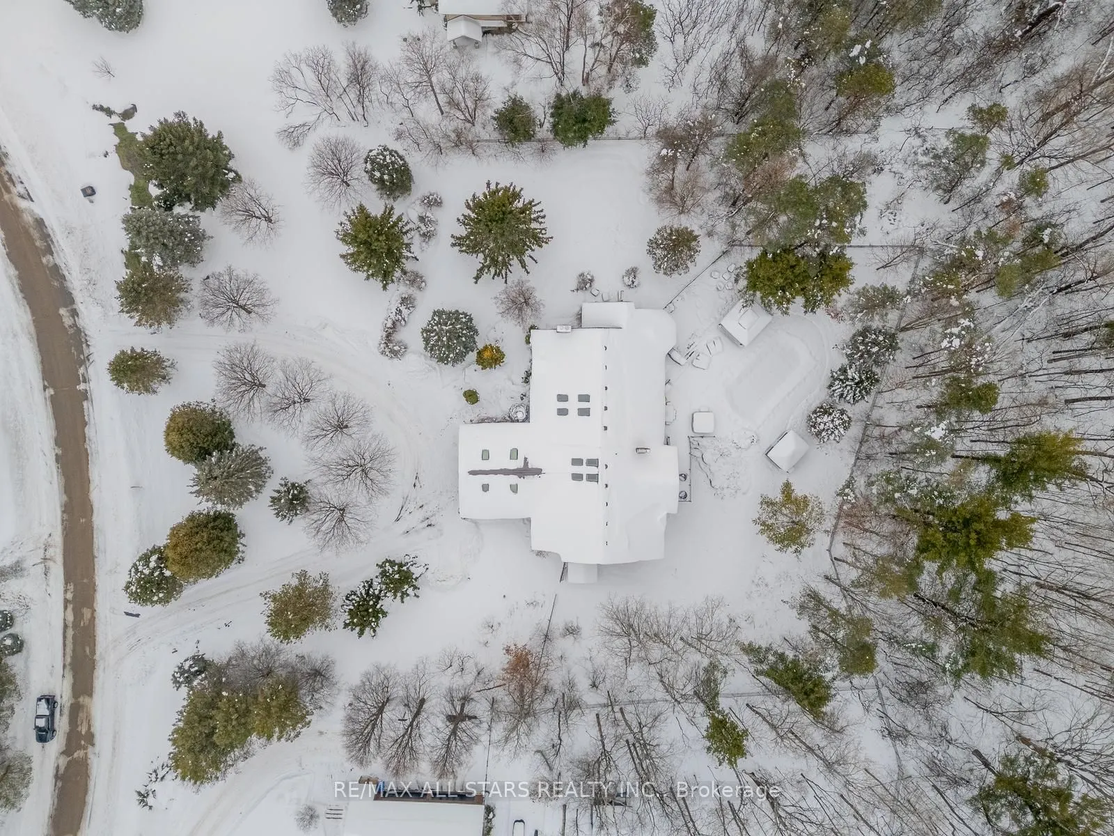 64 Woodbridge Circle