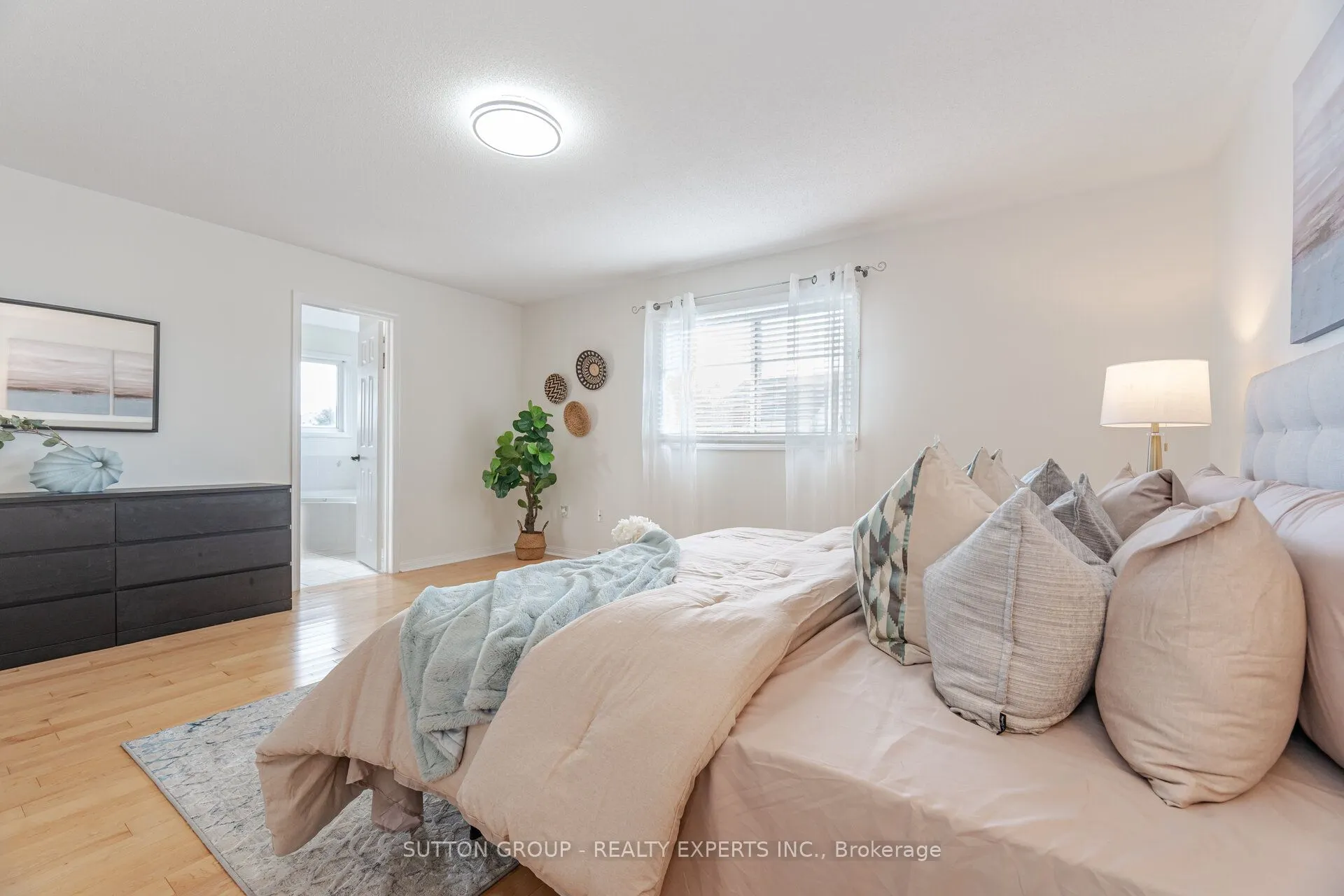 41 Solmar Avenue