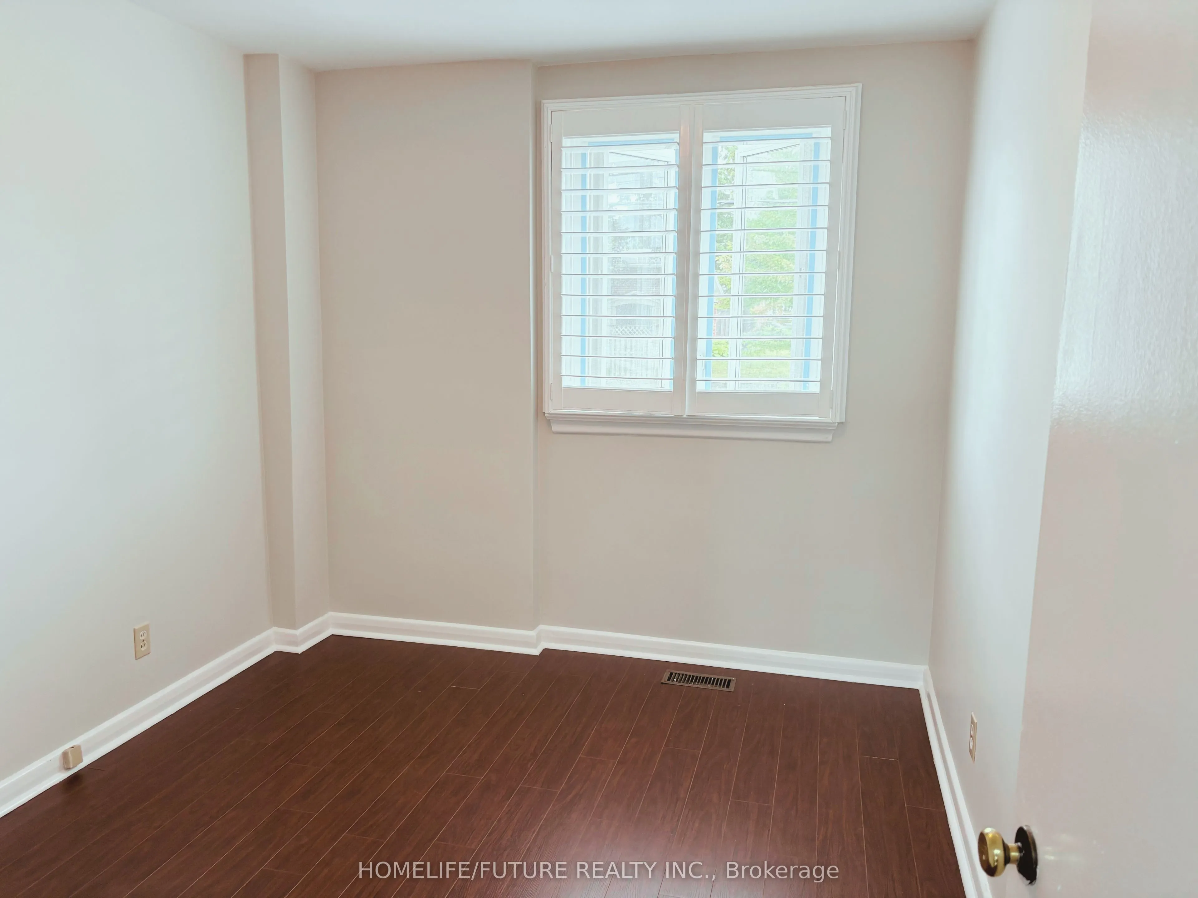 87 Pandora Circle