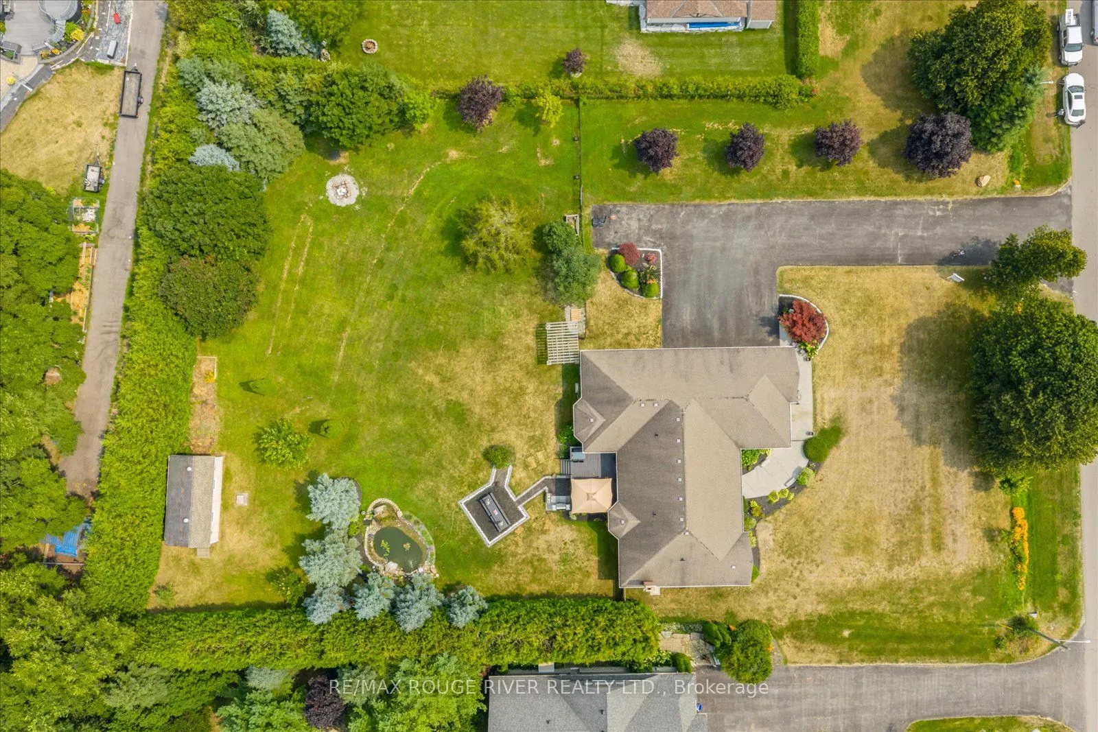 4588 Paynes Crescent