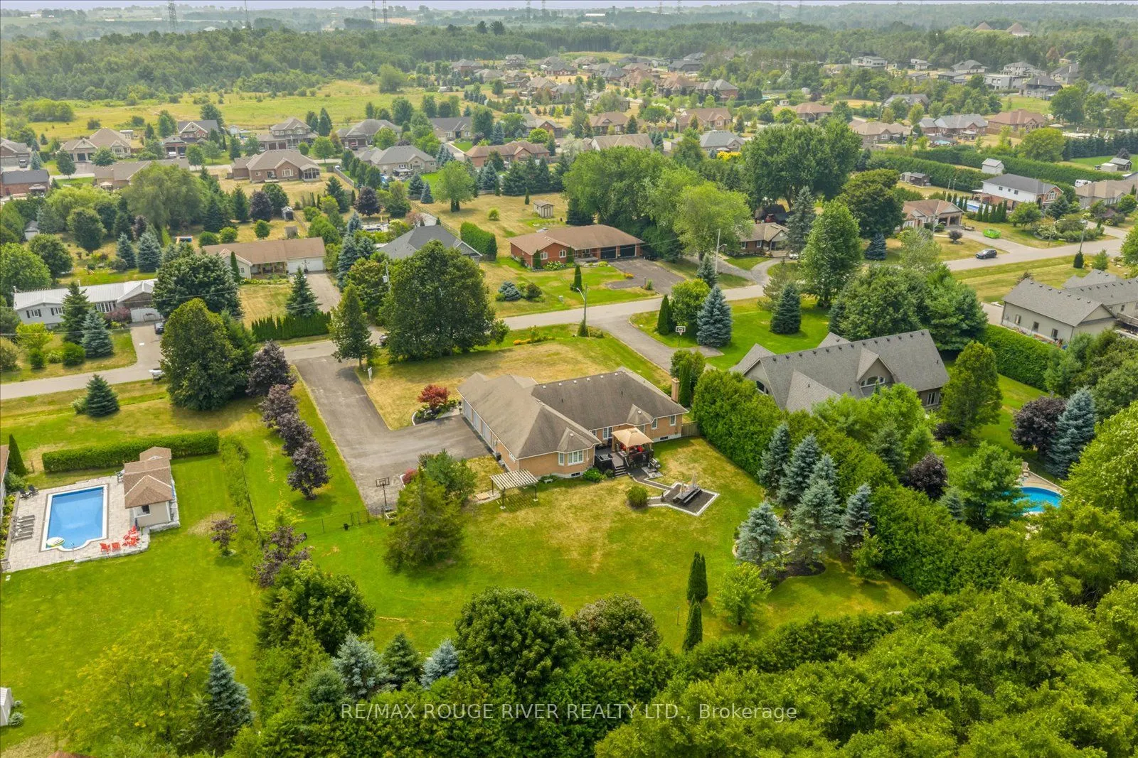 4588 Paynes Crescent
