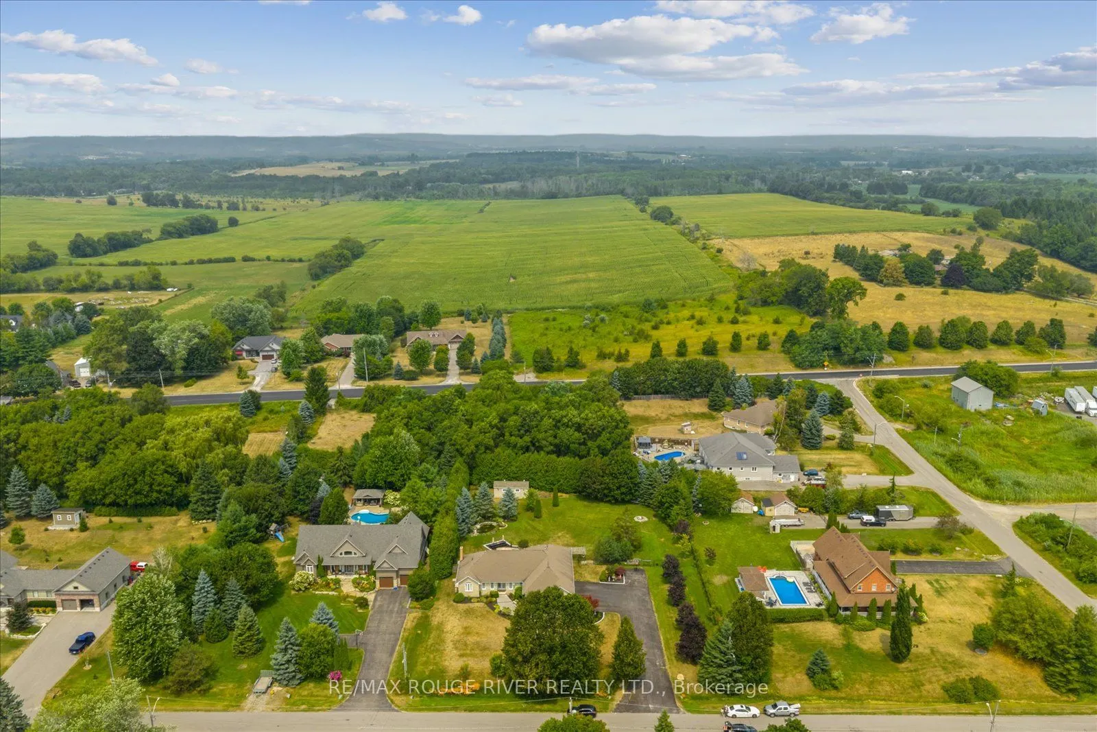 4588 Paynes Crescent