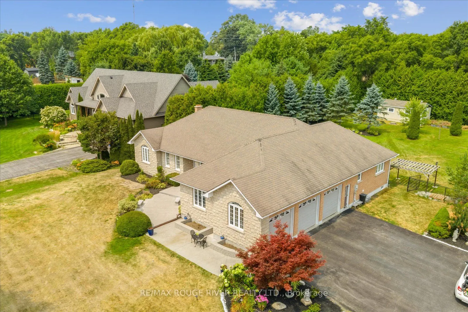4588 Paynes Crescent