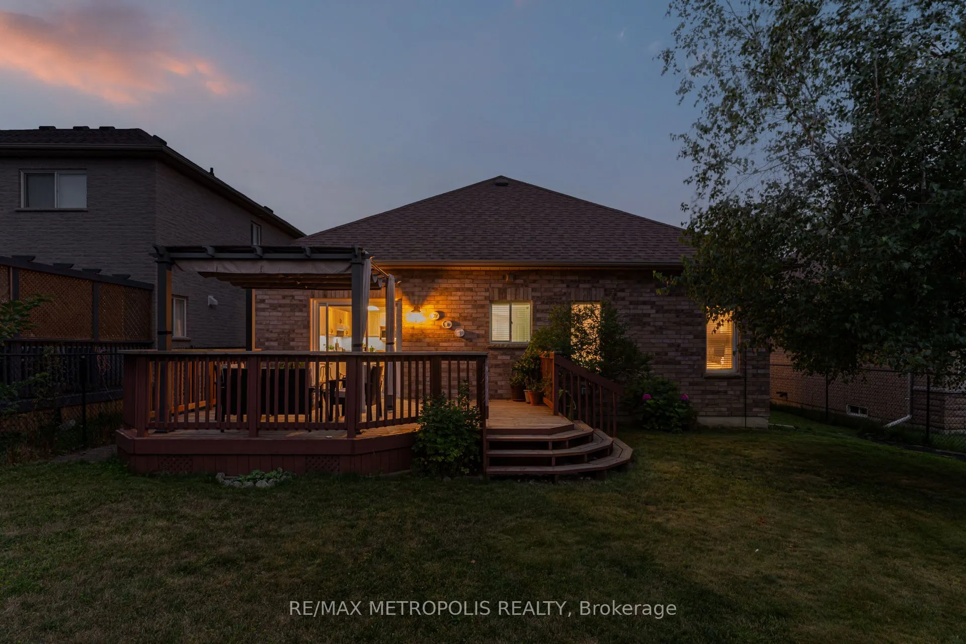 564 Blackwood Boulevard