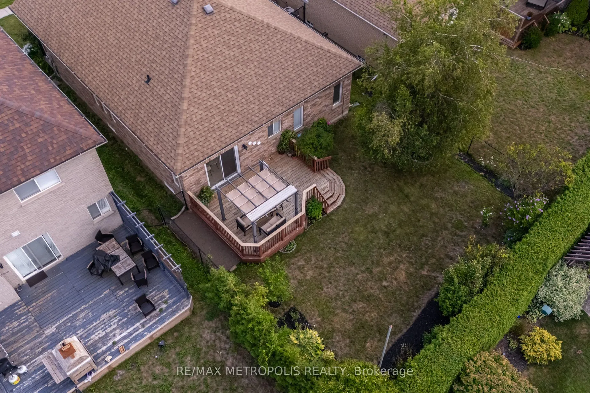 564 Blackwood Boulevard