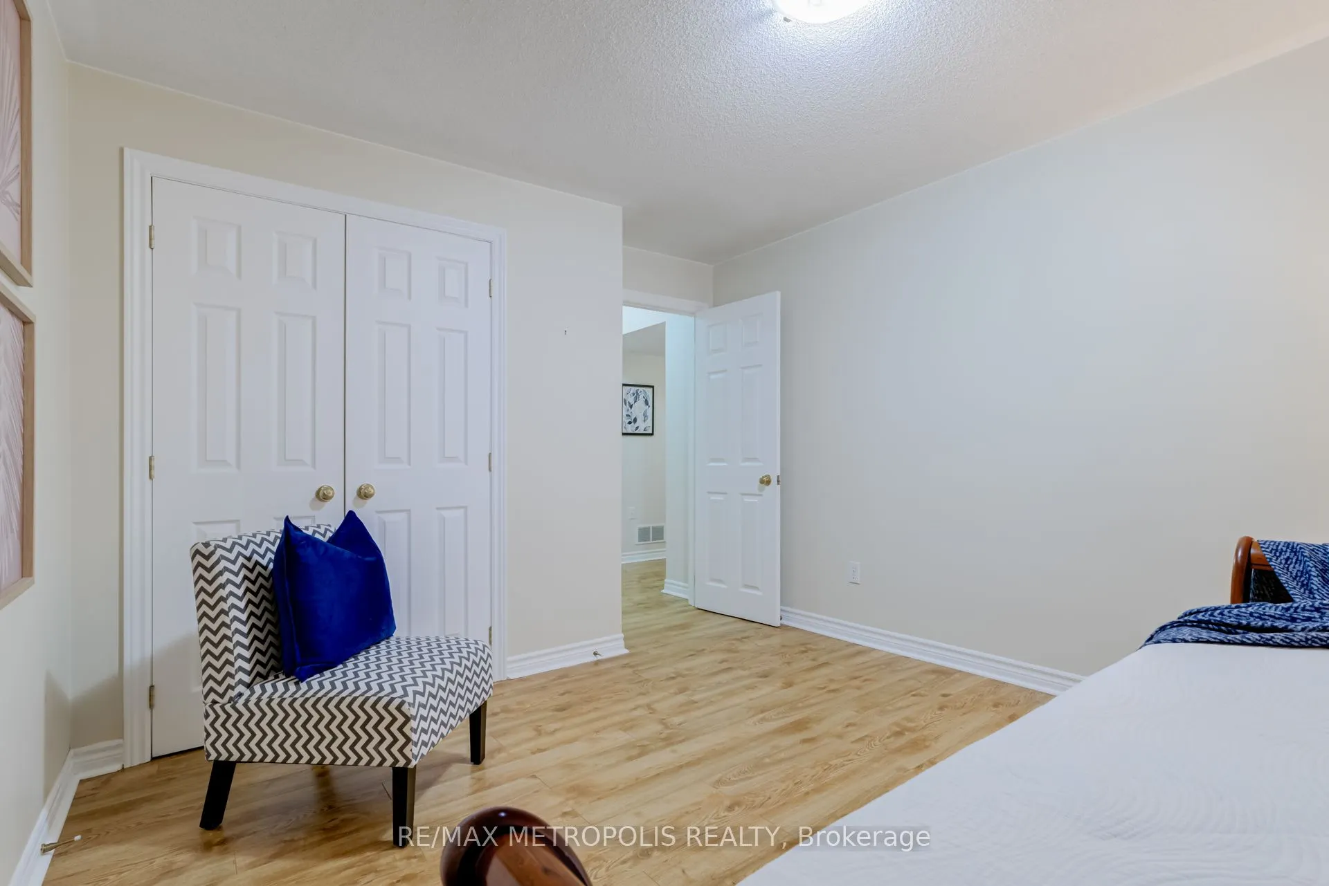 564 Blackwood Boulevard