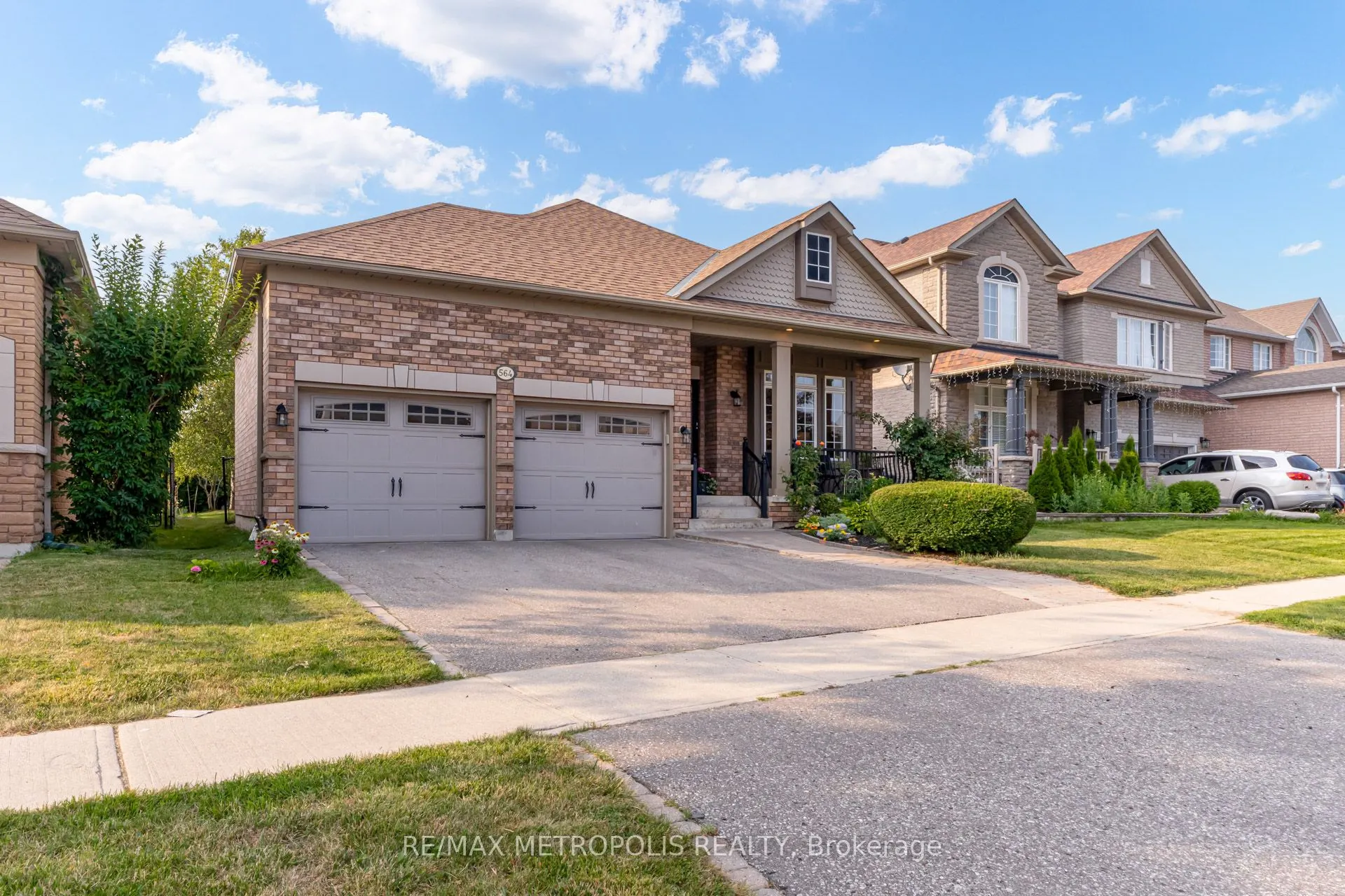 564 Blackwood Boulevard
