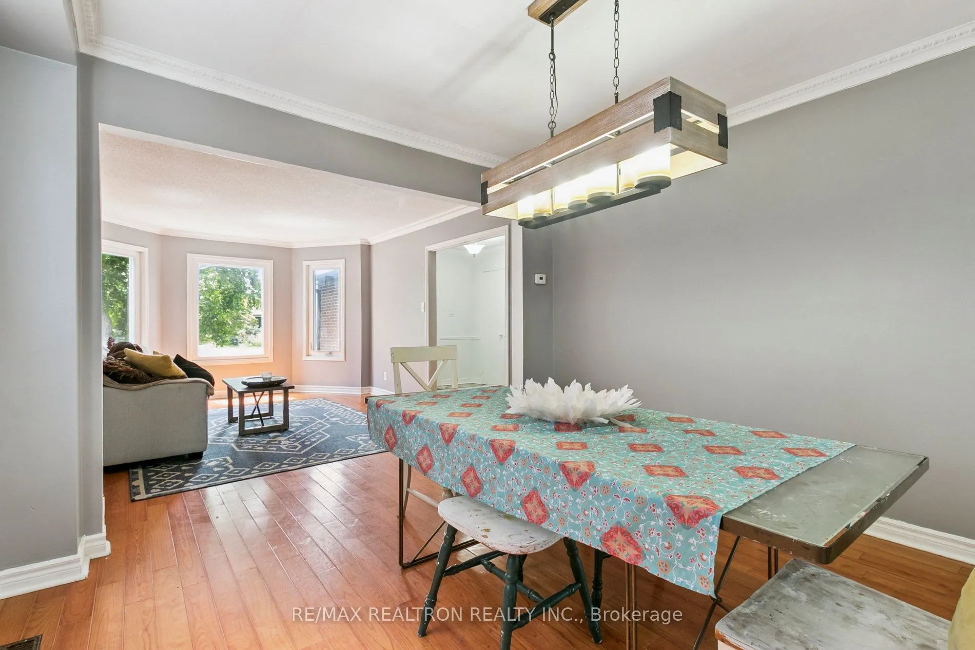582 Strouds Lane