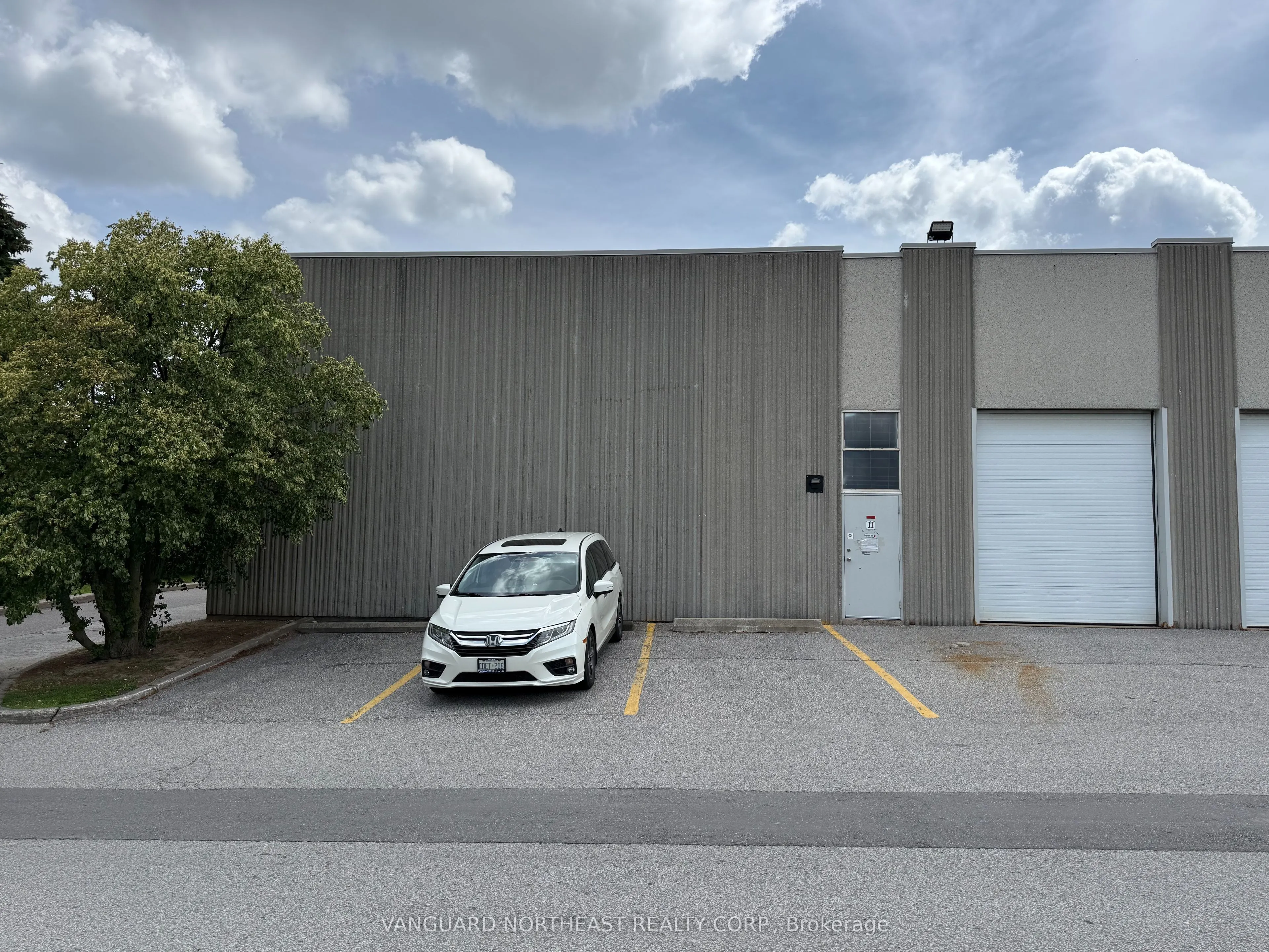 5250 Finch Avenue E, #11