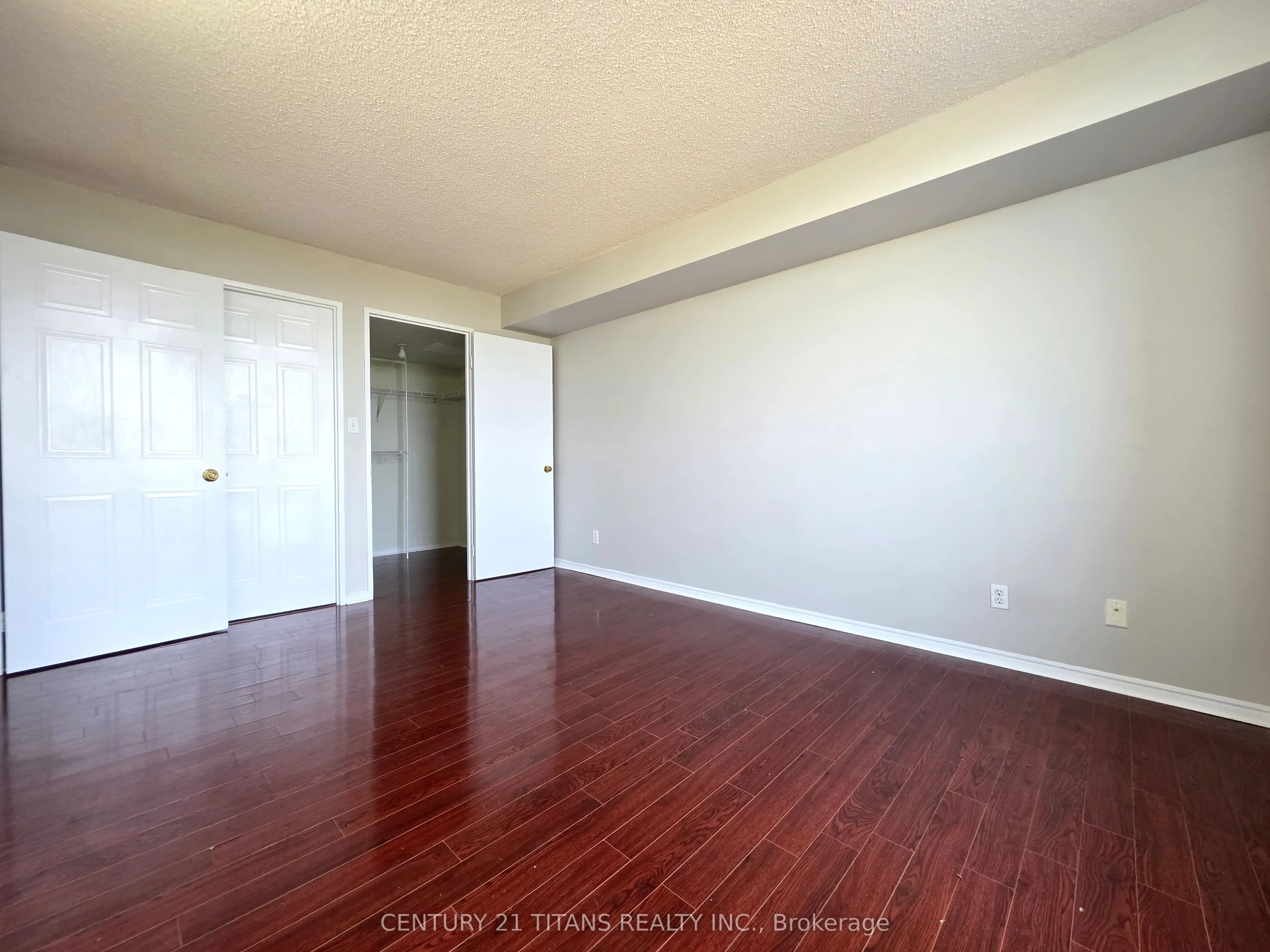 480 Mclevin Avenue, #716