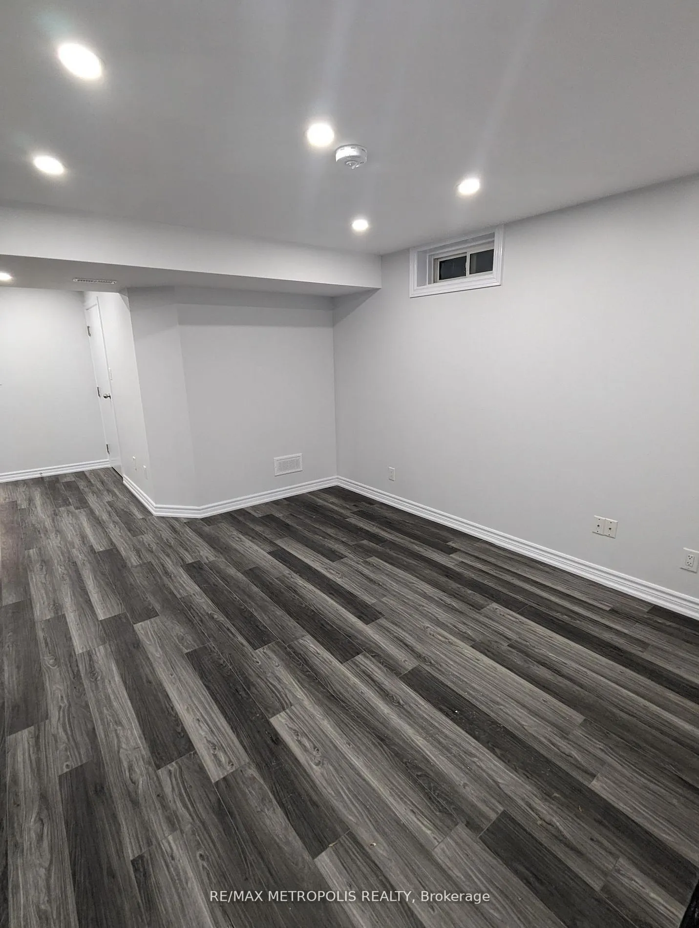 20 Blackbird Gate, #BSMT